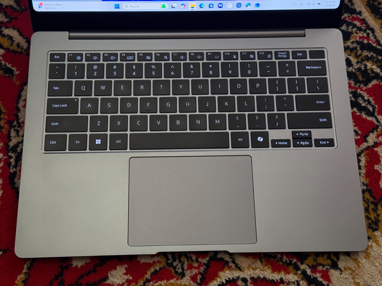 Samsung Galaxy Book5 Pro 14″ 3K AMOLED Ultra 7 256V 16GB 512GB NP940XHA-KG1US