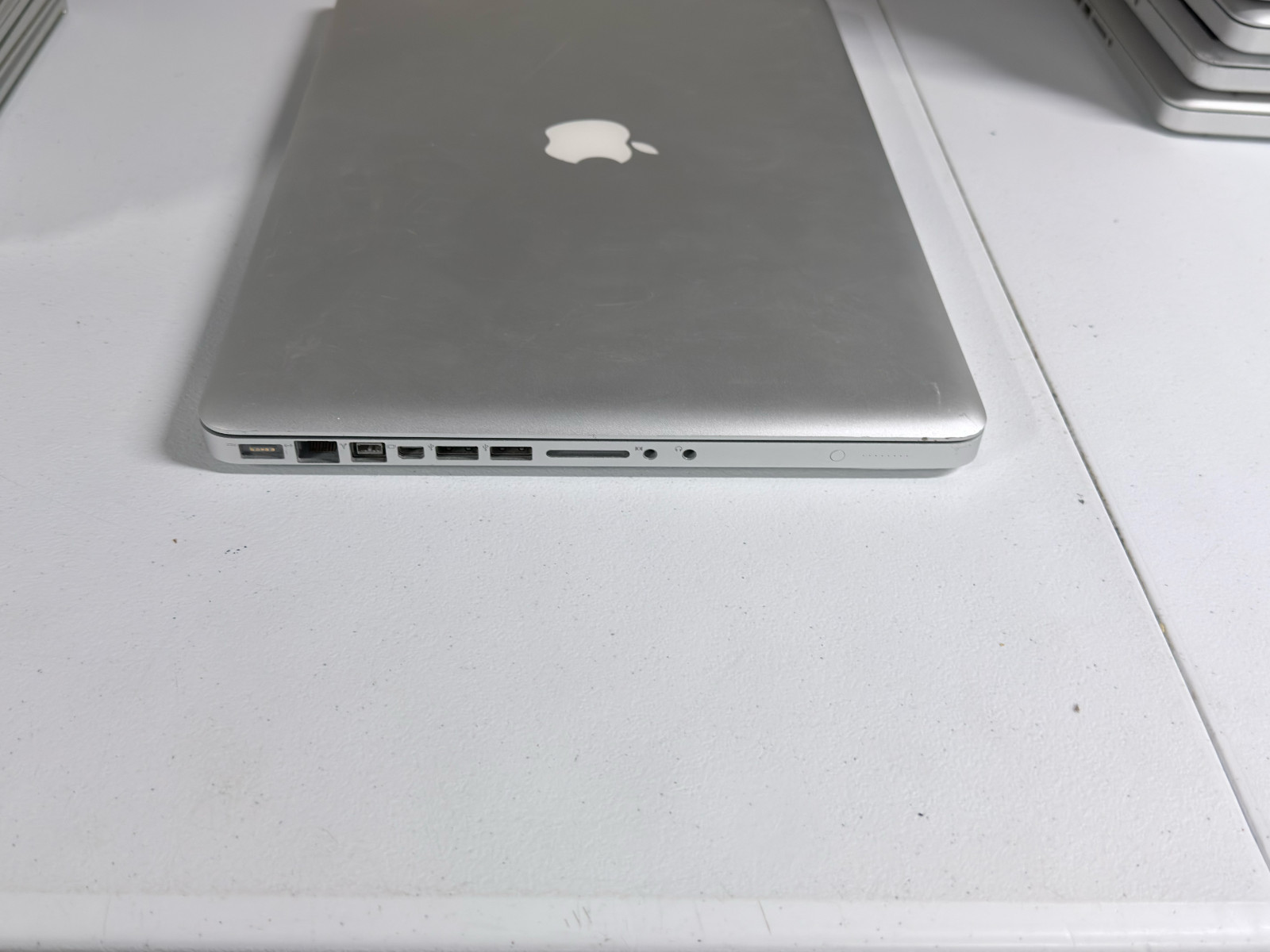 AS-IS Apple MacBook Pro A1286 15″ (Please Read, 2008-2011)