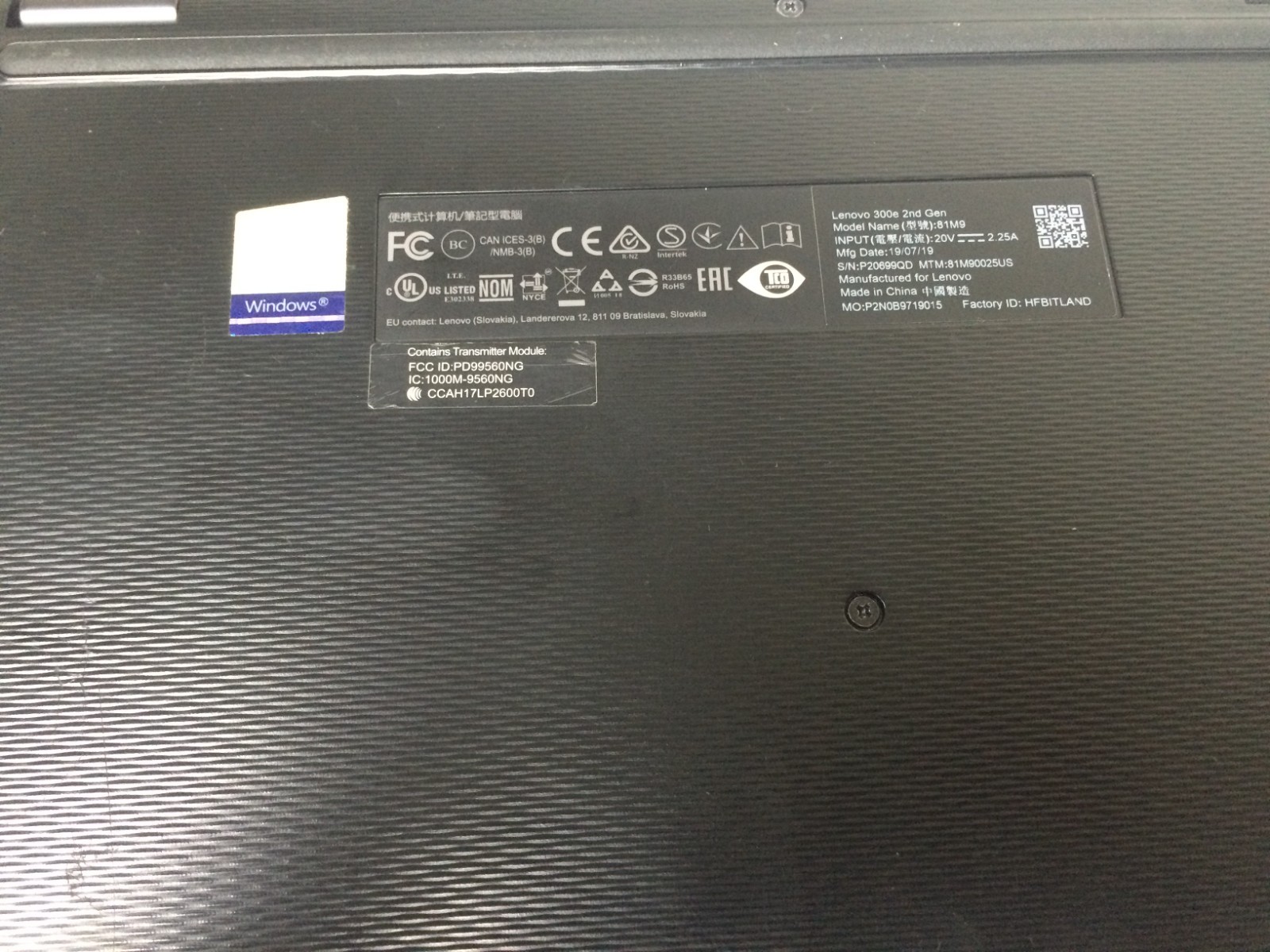 Lenovo 300e 2nd Gen Pentium N5000 1.10 GHz 8 GB 256 NVMe SSD Win 11 AC Adapter