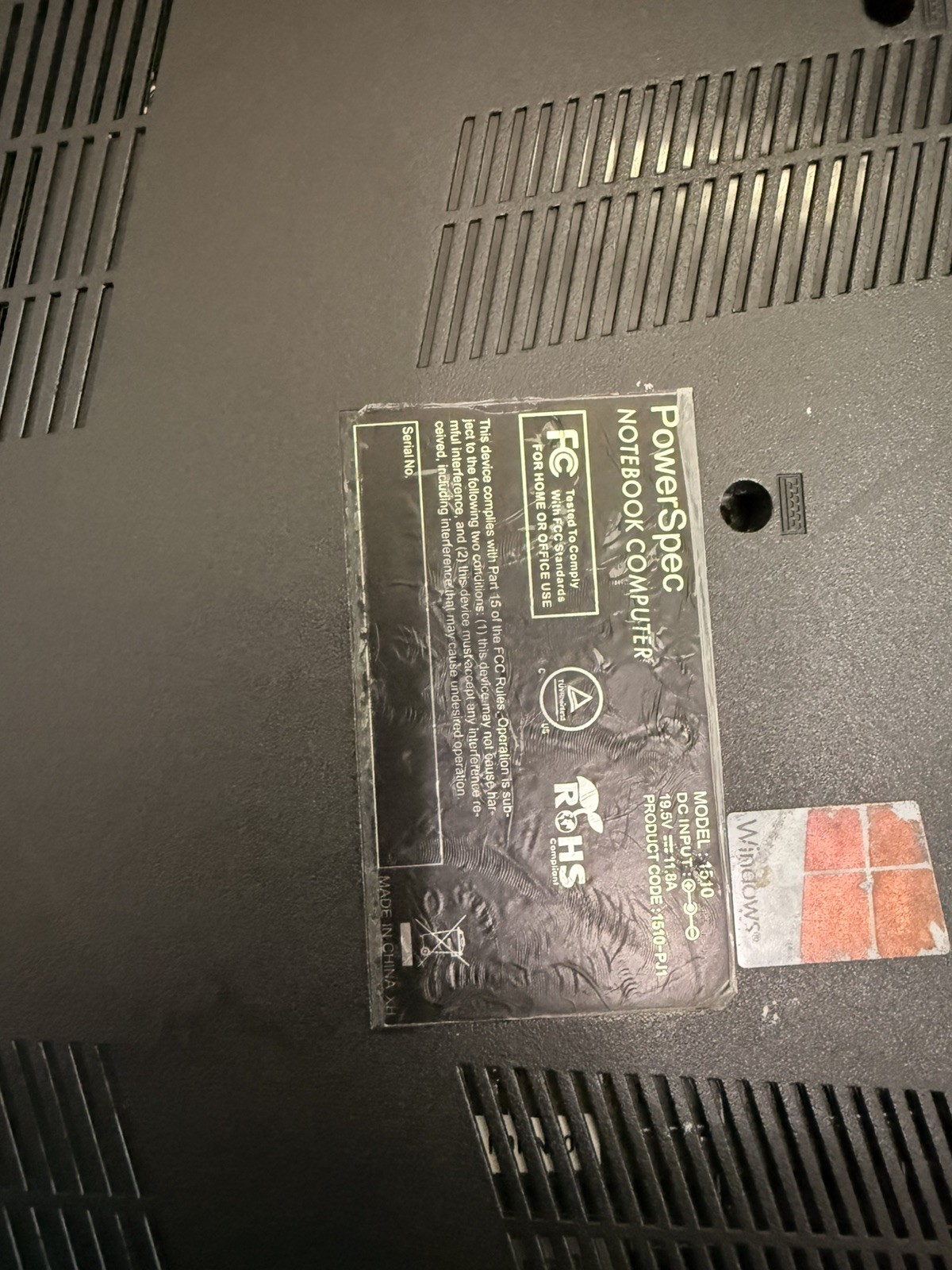 Powerspec Gaming Laptop (1510 PJ1) GTX 1070 16GB RAM Intel Core i7