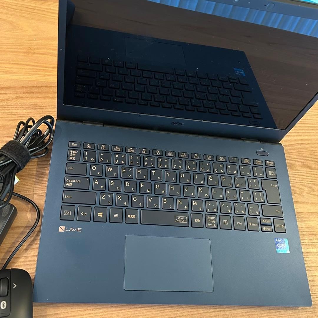 NEC LAVIE N14 PC-N1475 Win10 11th Gen i7-1165G7 SSD 512GB 8GB Tested w/Ac