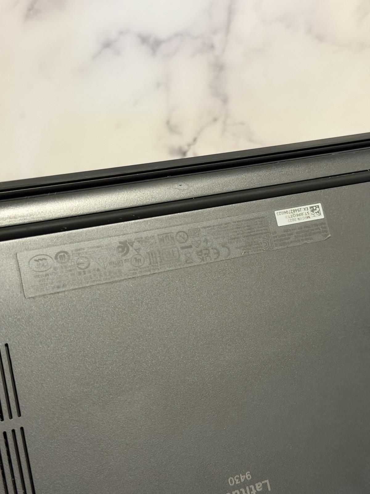 Dell Latitude 9430 2-in-1 32GB RAM i7-1265U 256GB SSD QHD+ Touchscreen Laptop