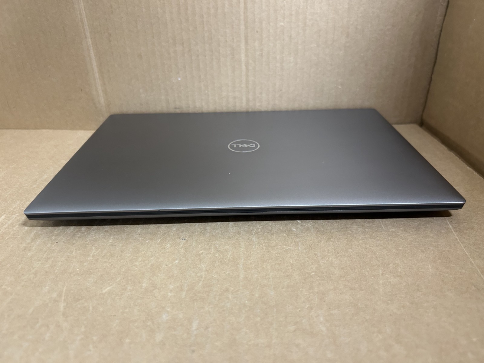 Dell Precision 5490 14″ Laptop Intel Ultra 7 165H 32GB DDR5 1TB RTX 2000 ADA