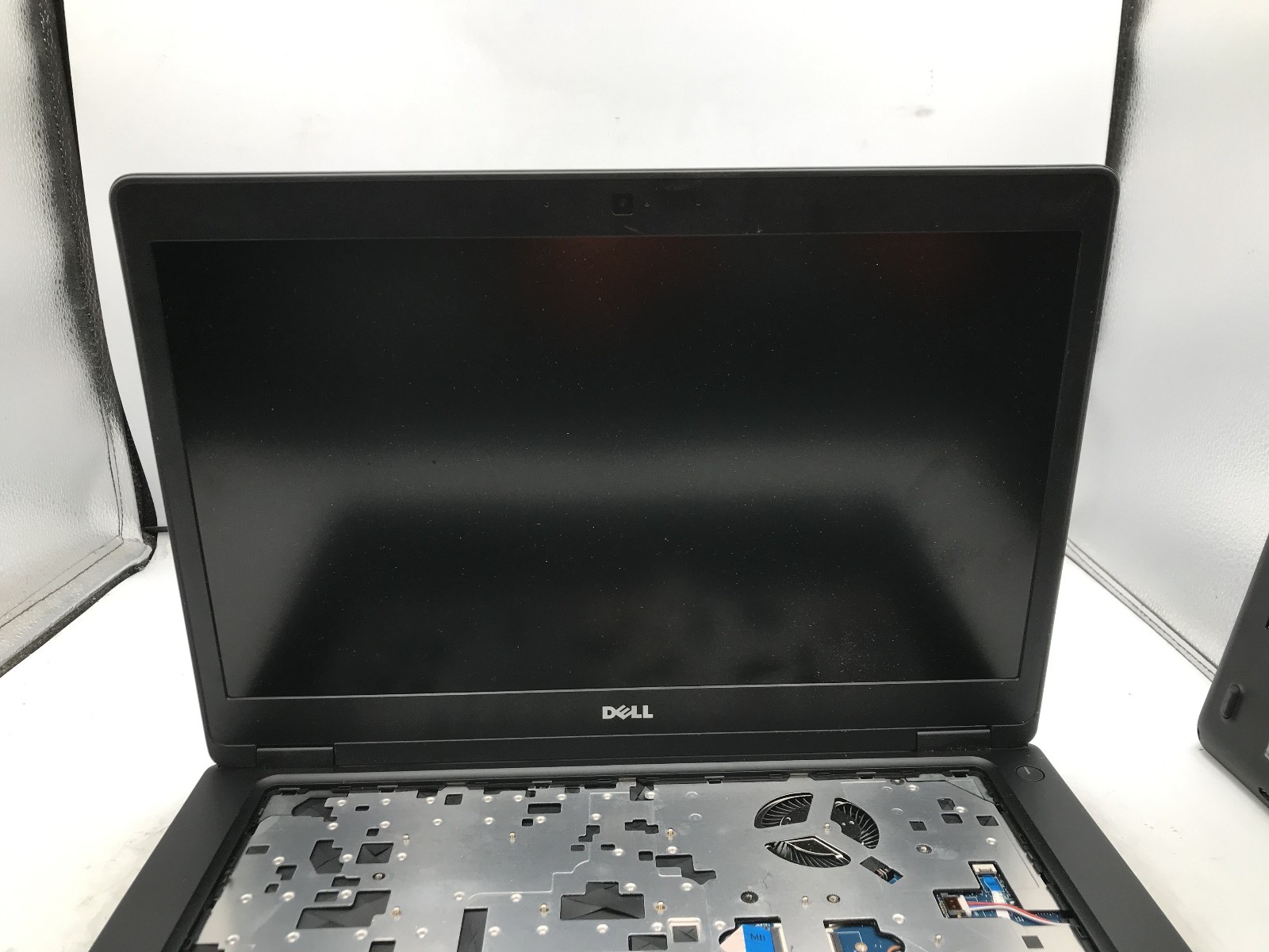 DELL LATITUDE 5480 – FOR PARTS/REPAIR – INTEL I5 7TH GEN – NO RAM -READ DESC- BB