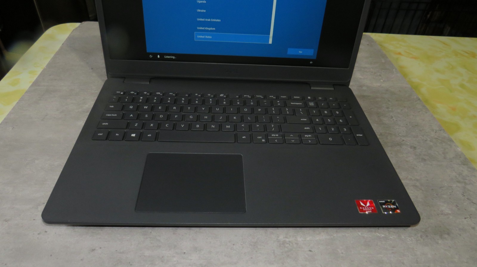 Dell Inspiron 15 3505 15.6 inch – AMD Ryzen 5 3450U, 12GB DDR4 RAM, 512GB SSD