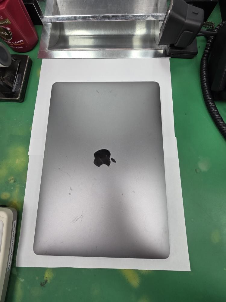 APPLE MACBOOK PRO A2289 (E13006601)