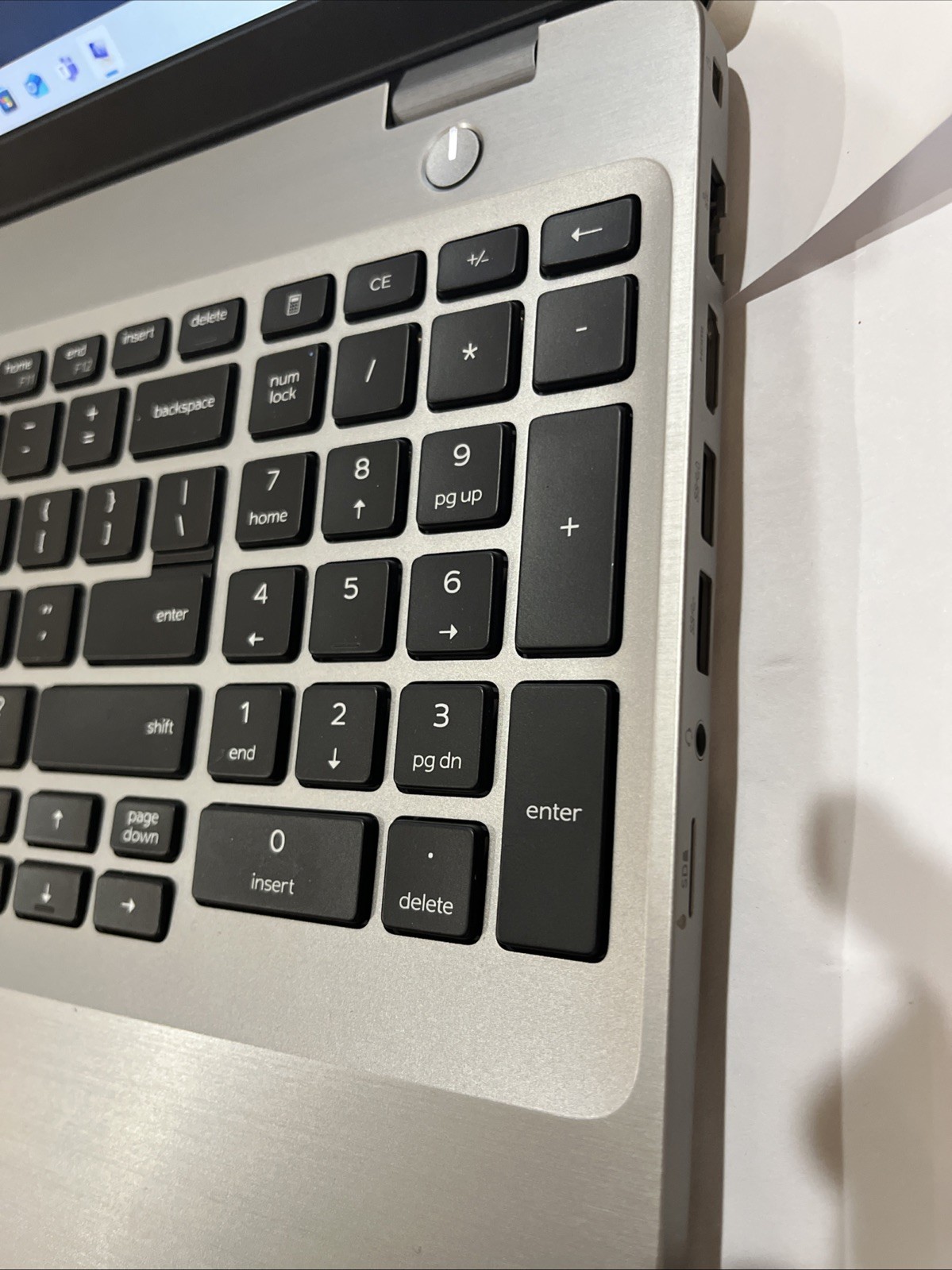 Dell Latitude 5511 Laptop Intel Core i5-10400H 2.6GHz 16GB RAM