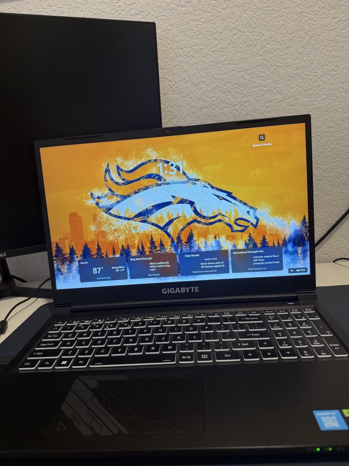 Gigabyte G5 Gaming Laptop with NVIDIA 4050 16GB RAM