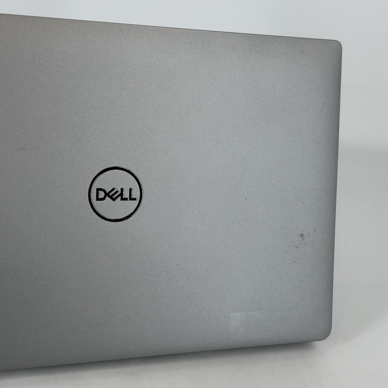 Dell Latitude 5430 14 Gray FHD 1.6 GHz i5-1245U 16GB 512GB SSD Good