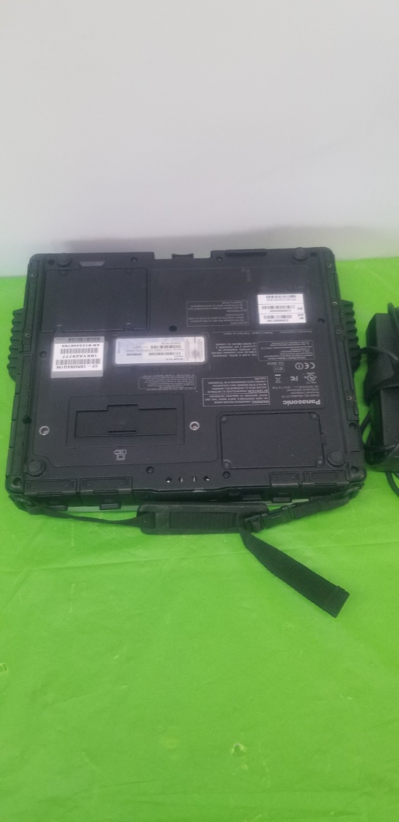 Panasonic CF-19 Core i5 U540 1.20GHz 8GB RAM,256 SSD,WIN 7 PRO