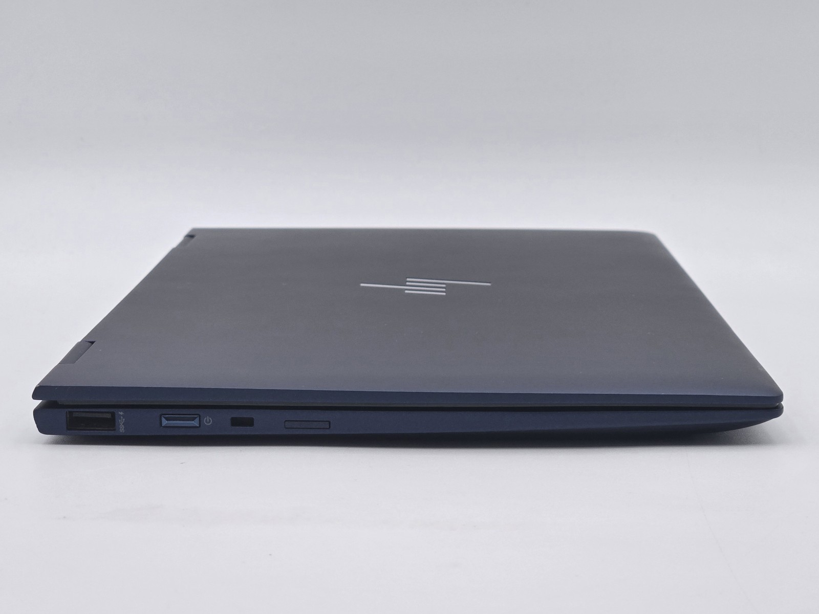 HP Elite Dragonfly G2 2-in-1 13″ FHD Touch I7-1185G7 256GB SSD 16GB W11P Webcam
