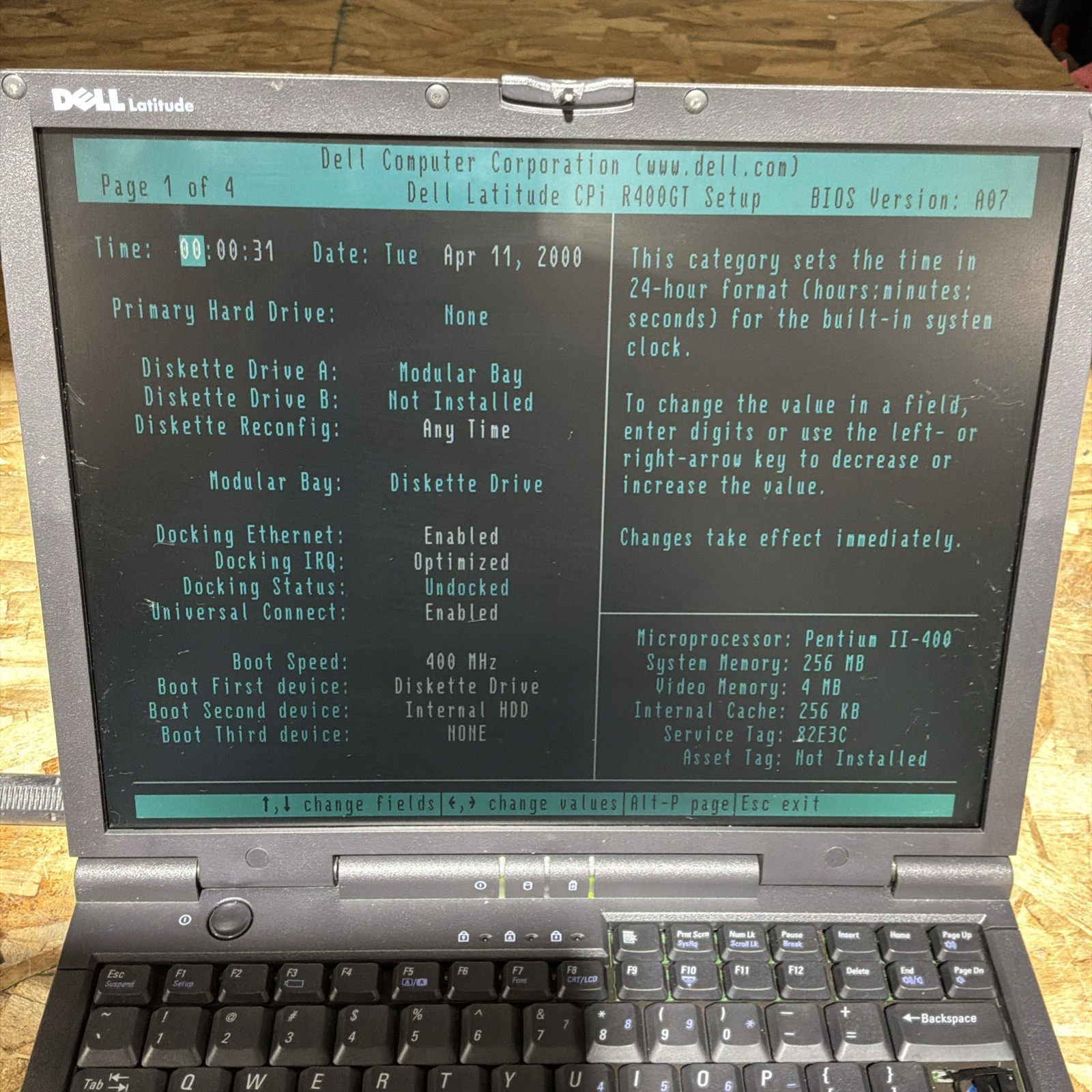 Dell Latitude CPi R400GT Powers On – Works, No Hard Drive C294