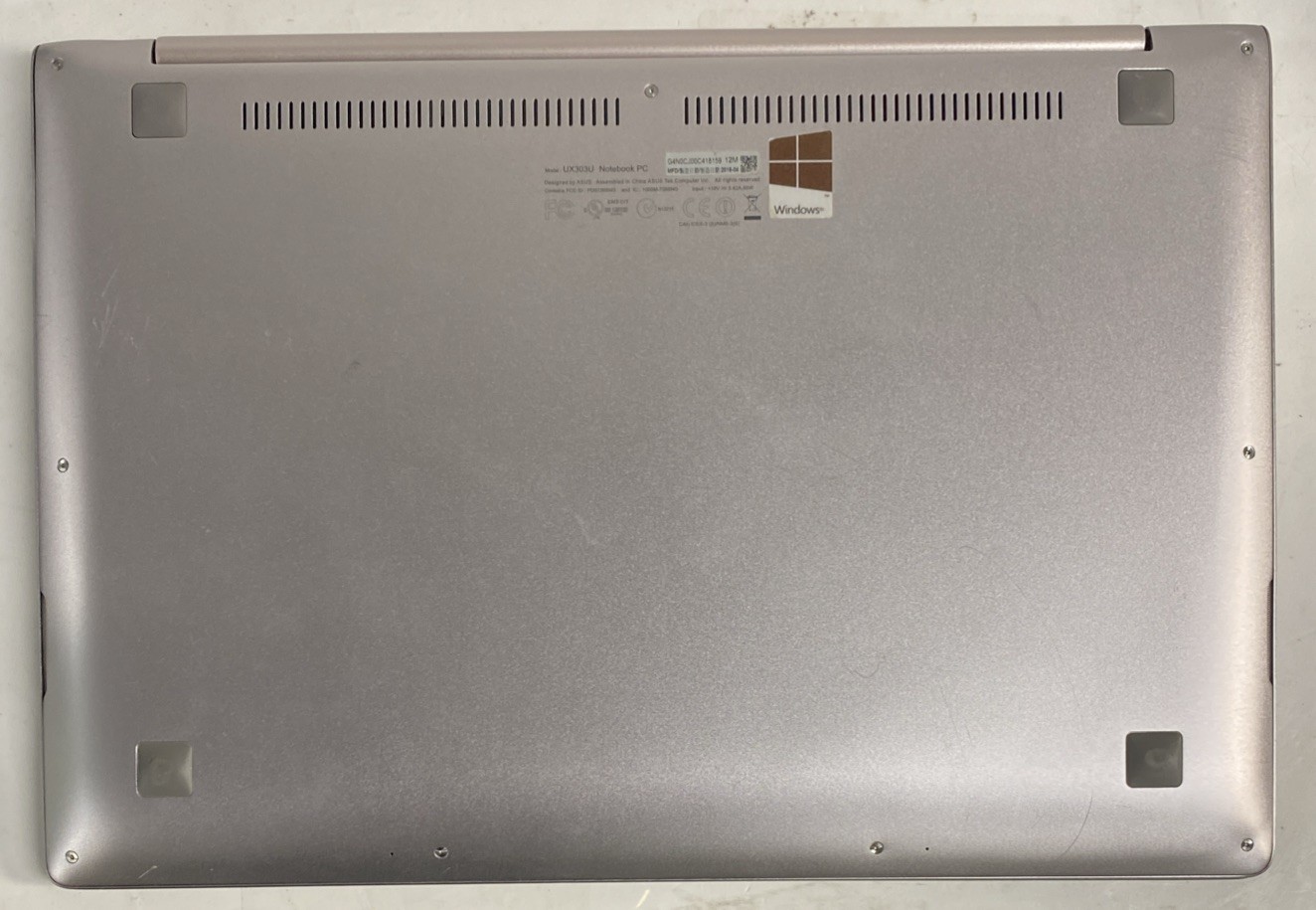 ASUS ZenBook UX303U Laptop FOR PARTS. Does Not Power On. ￼