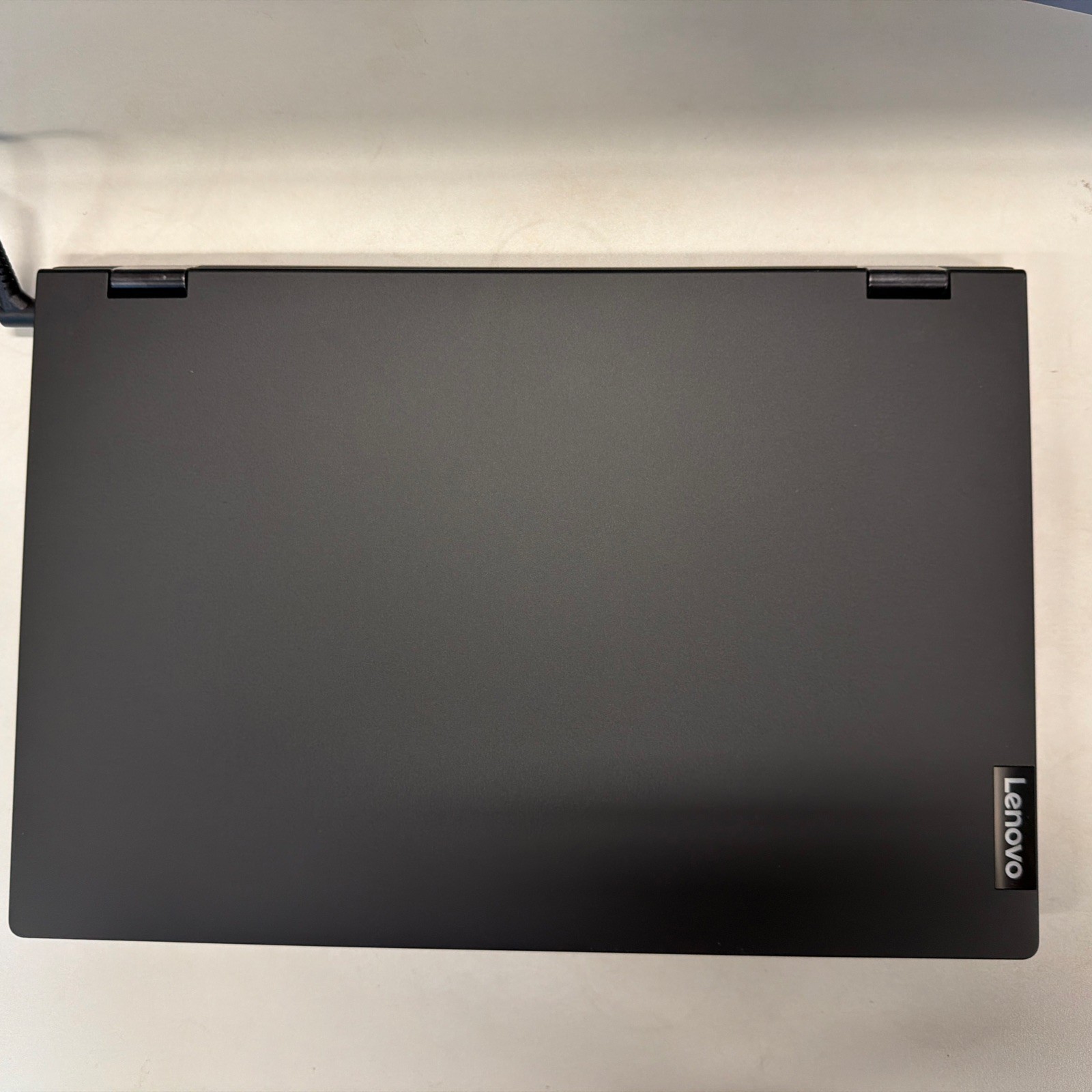 Lenovo IdeaPad Flex 15 15.6″ (256GB SSD, Intel Core i7 8th Gen. 4.60 GHz,…