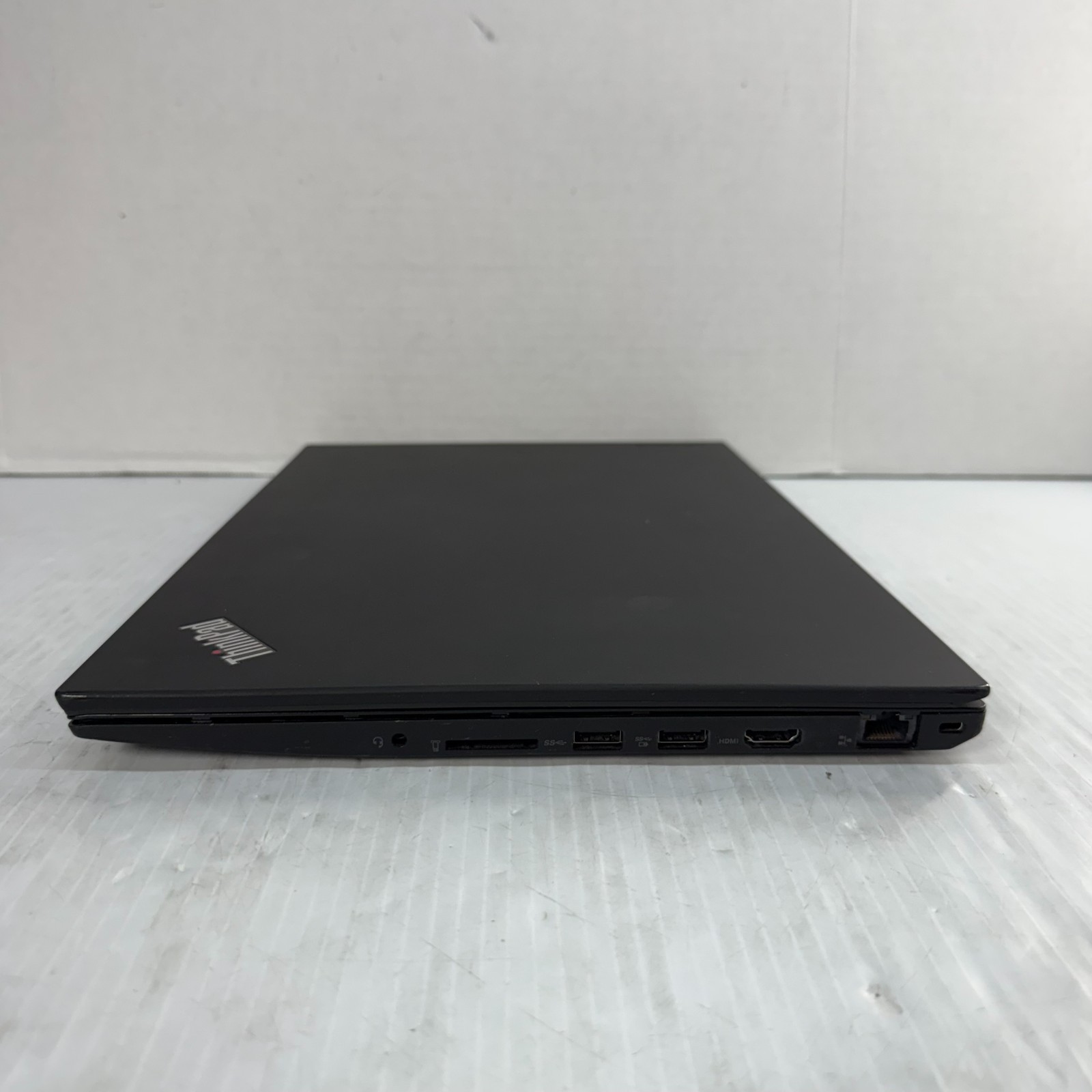 Lenovo ThinkPad T570 i5-7300U 15.6″ Laptop AS IS PARTS BOOTS for PARTS REPAIR
