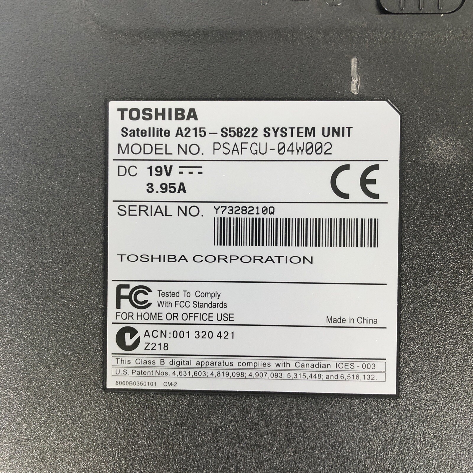 TOSHIBA SATELLITE A215-S5822 AMD Turion 64 x2 – 2 GB Ram – NO HDD/OS