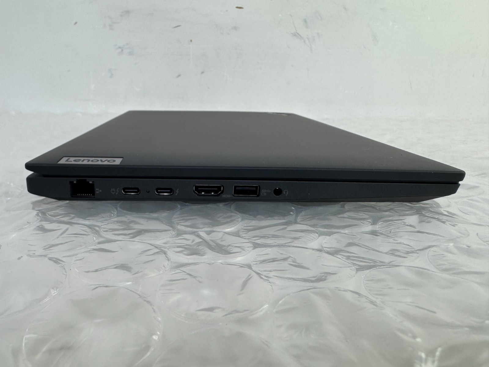 Lenovo ThinkPad T14 Gen 3 i7-1265U 16GB 256GB SSD 14″ FHD+ Win 11 Pro