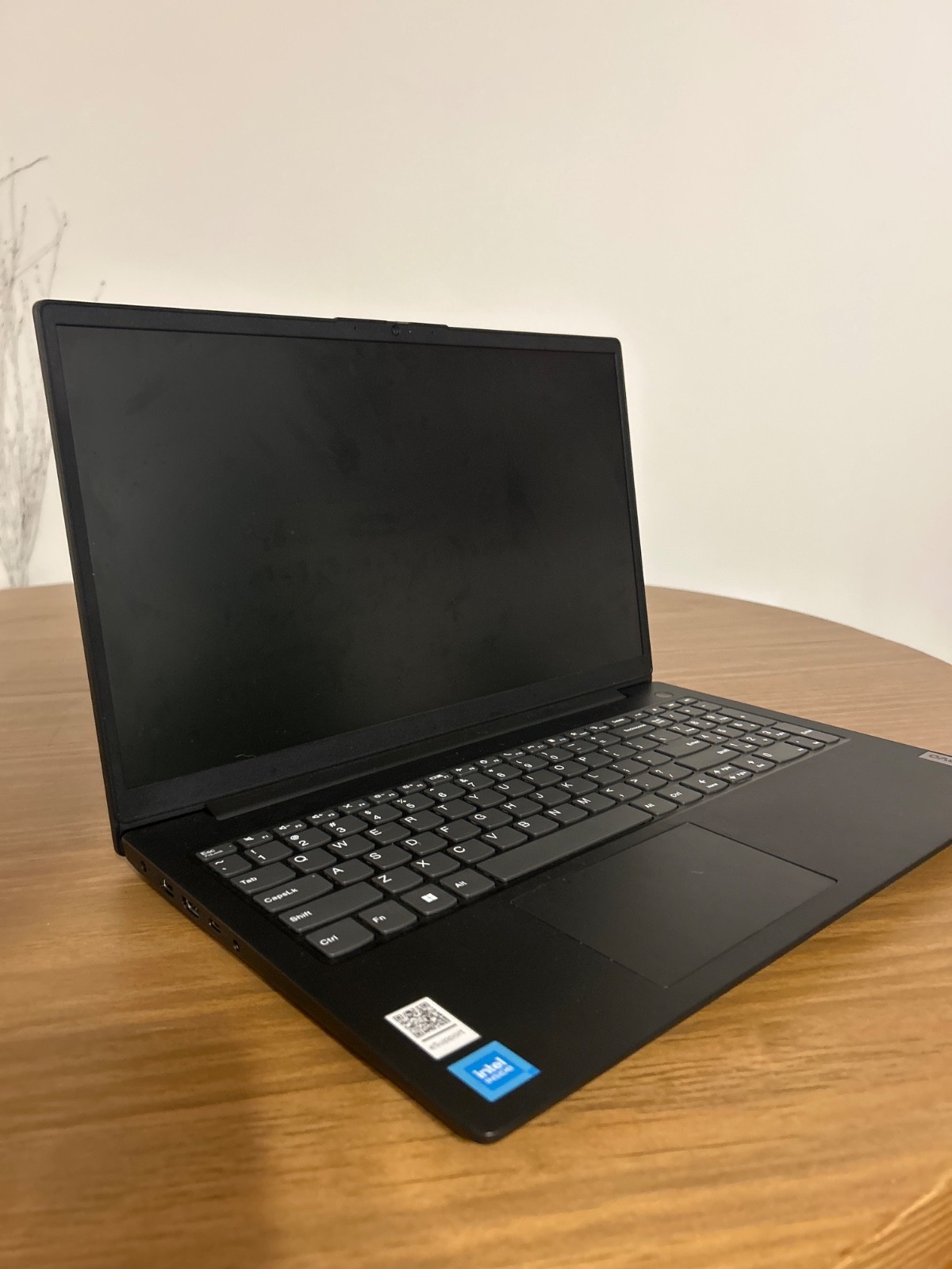 Lenovo V15 G2 Laptop, 15.6″ FHD Screen, Intel Dual-core Processor, 16GB RAM, 1TB