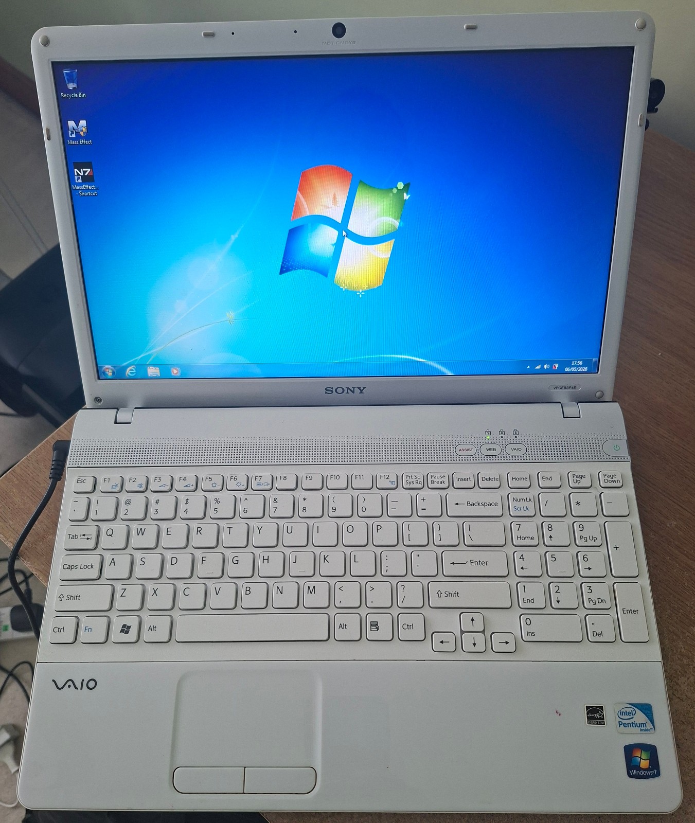 Sony Vaio VPCEB3F4EPCG-71311M & VPCEE3JOEPCG-61611M Laptops 15.6″ Mass Effect