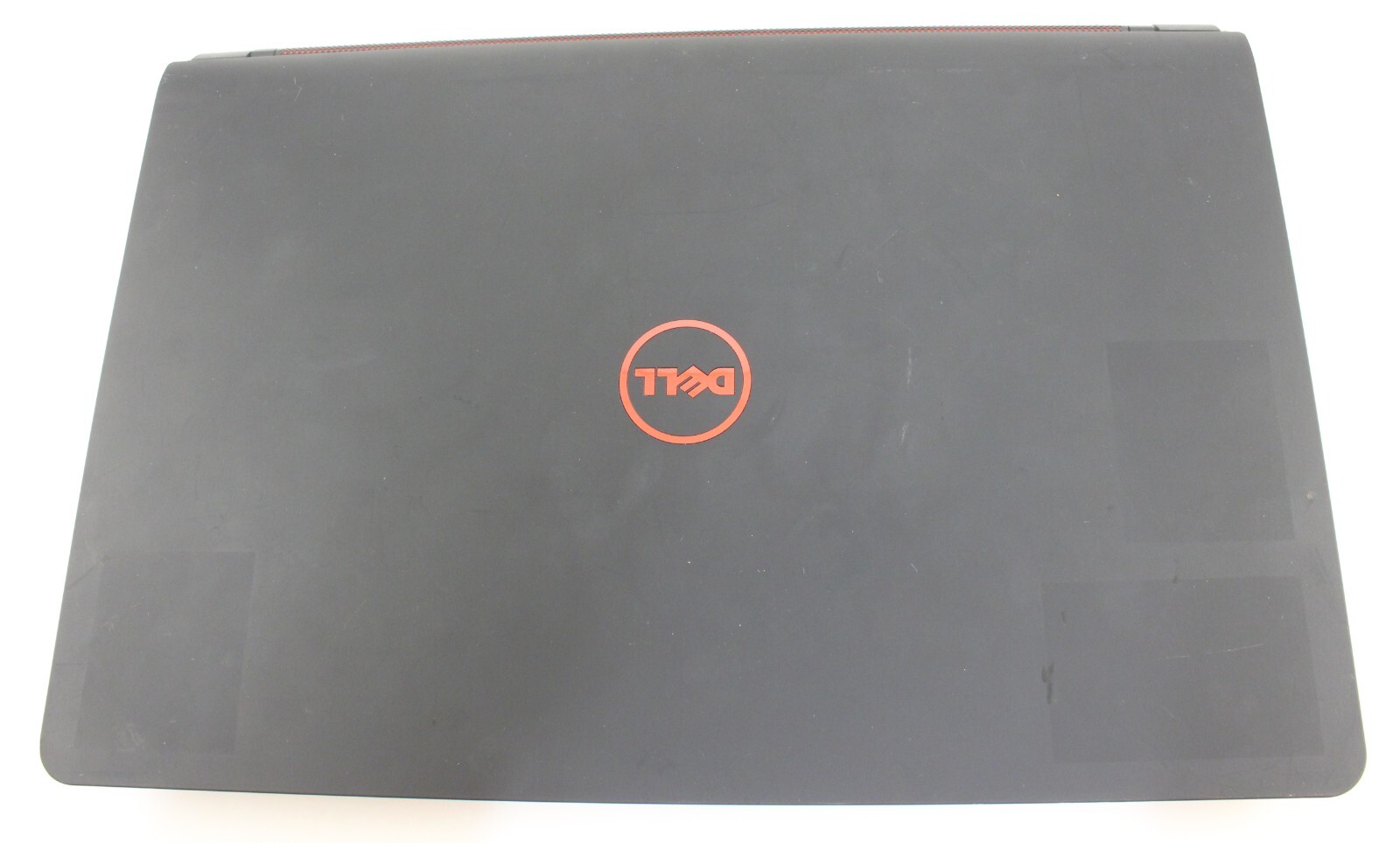 Dell inspiron 15-5576 16GB 2.6GHz AMD A10-9630P 1.1TB SSD Radeon RX560; 6121509