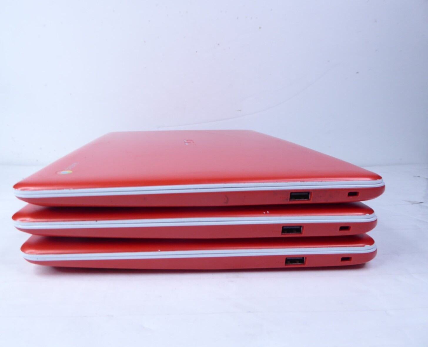 Lot of 3 ASUS C300S Notebook 13.3″ Intel Celeron (READ AD)