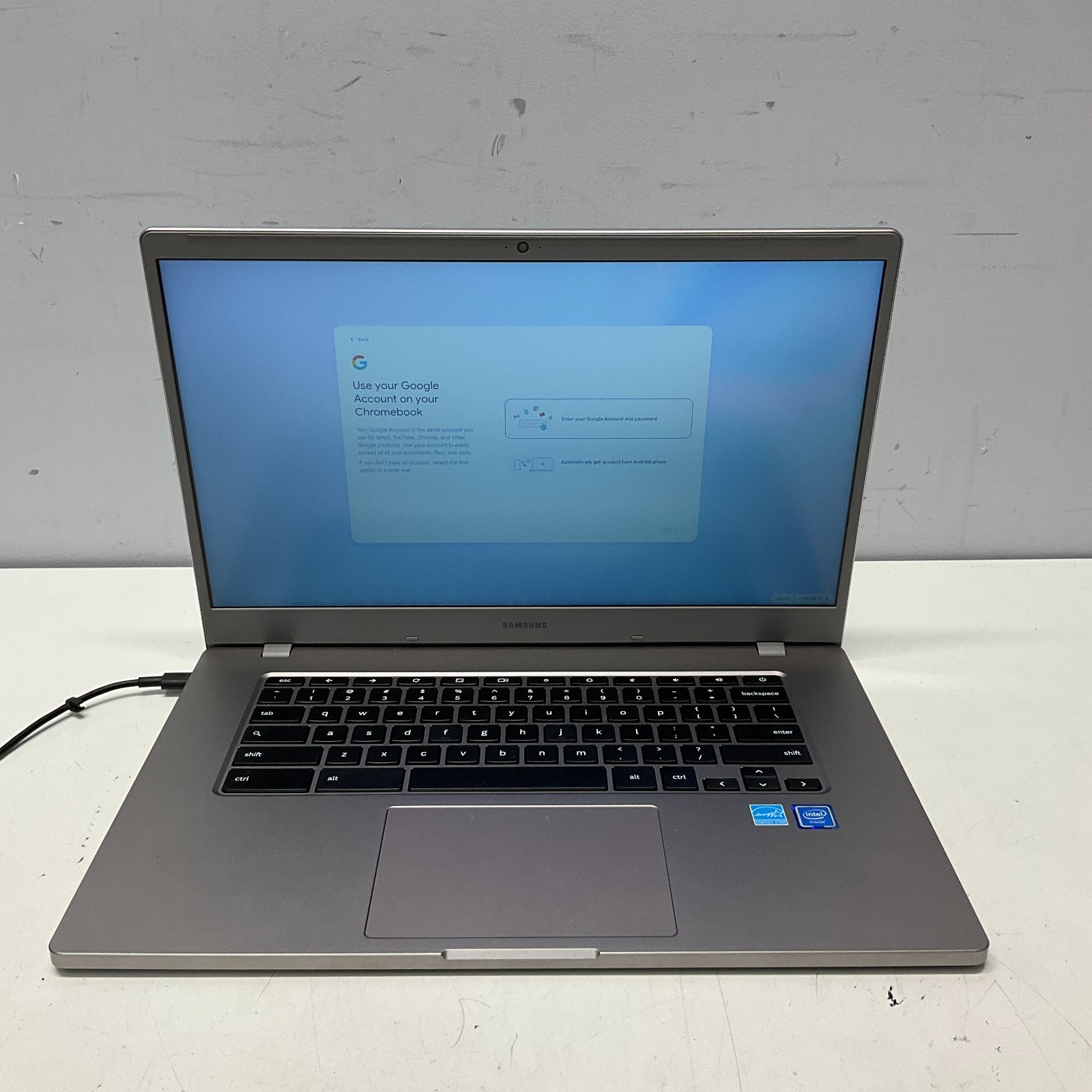 Samsung Chromebook XE350XBA 15.6″ Celeron N4000 4GB 128GB Works