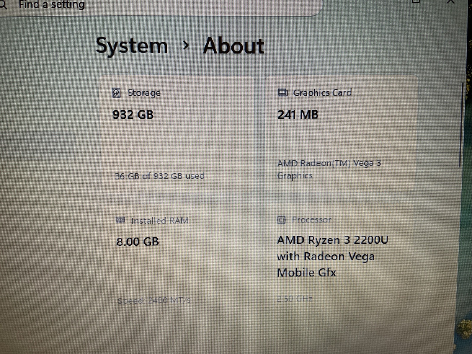 Lenovo IdeaPad 330-15ARR 15.6″ Windows 11 CPU AMD Ryzen 3 2200U RAM 8GB HDD 1TB