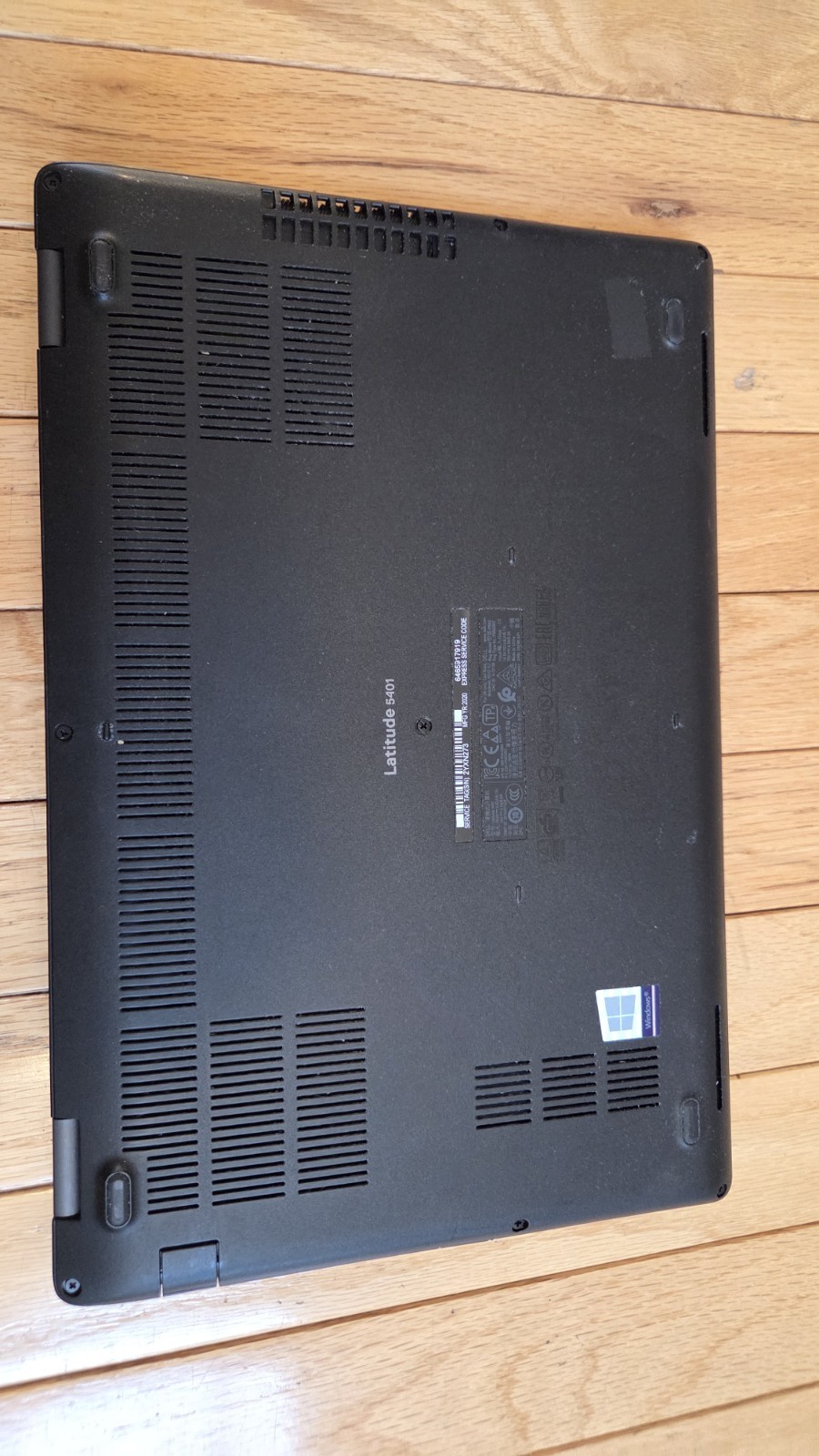 Dell Latitude 5401 14in 8gb RAM 256gb Ssd i7-9850H Win11p Wifi Webcam