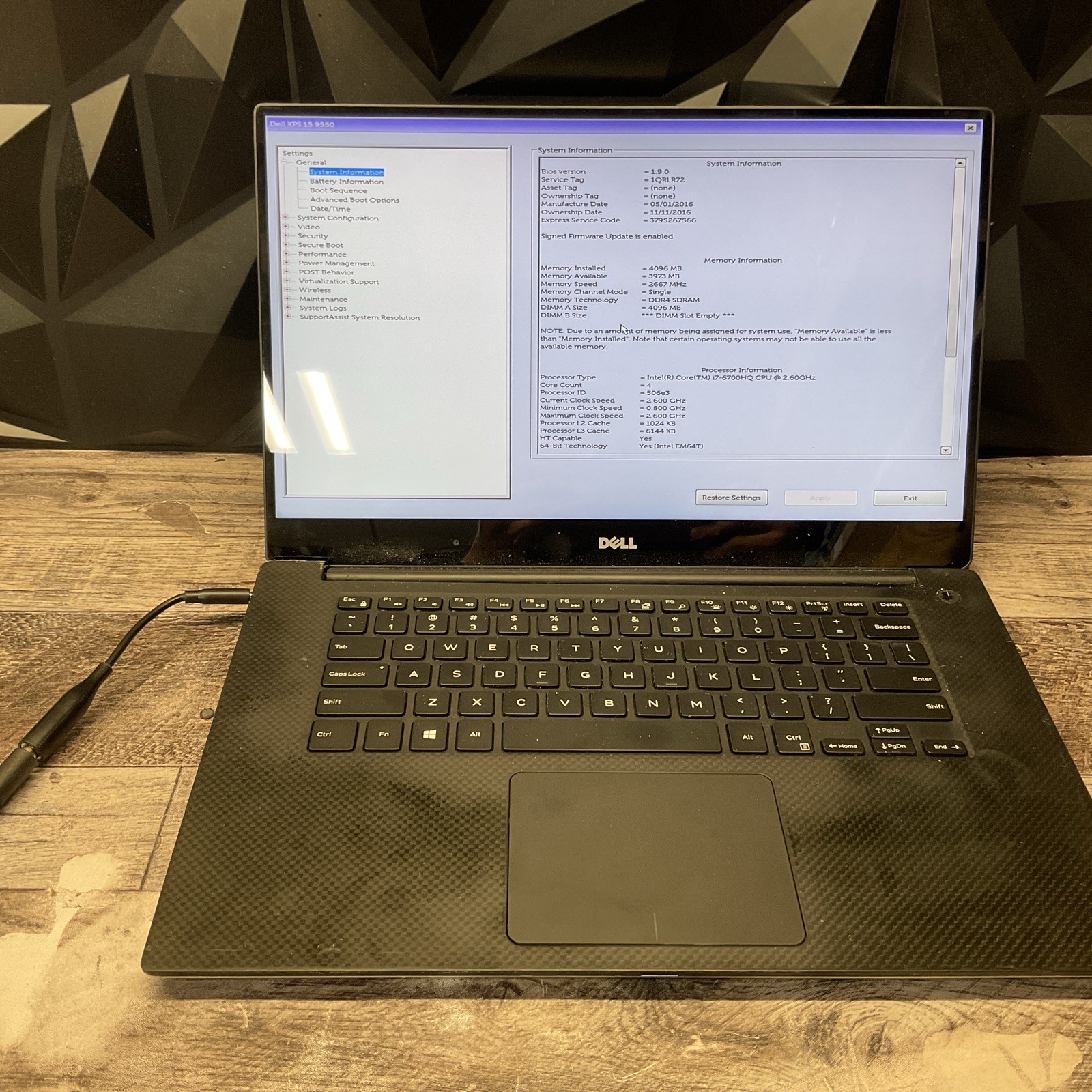 Dell XPS 15 9530 / i7 6th Gen / Touchscreen / No RAM / No SSD