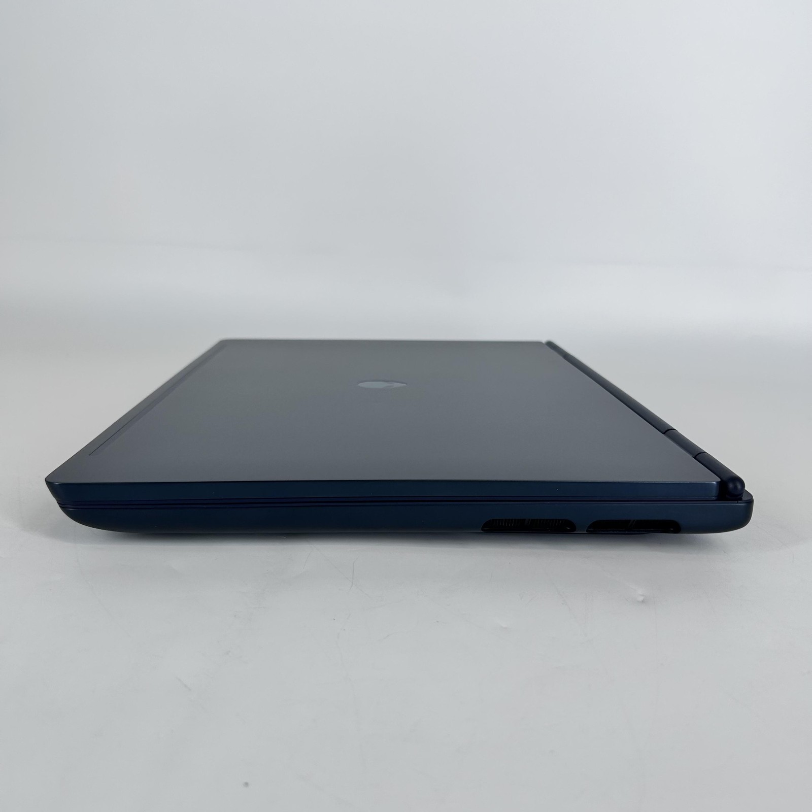Dell Alienware 16X Aurora 240Hz QHD+ 2.7 GHz Ultra 9 275HX 32GB 1TB SSD RTX 5060