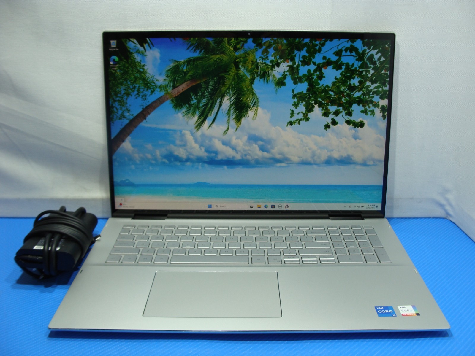 DELL INSPIRON 7706 17″QHD TOUCH 2-in-1 i5-1135G7 2.4GHz 8GB 512GB SSD Win 11Home