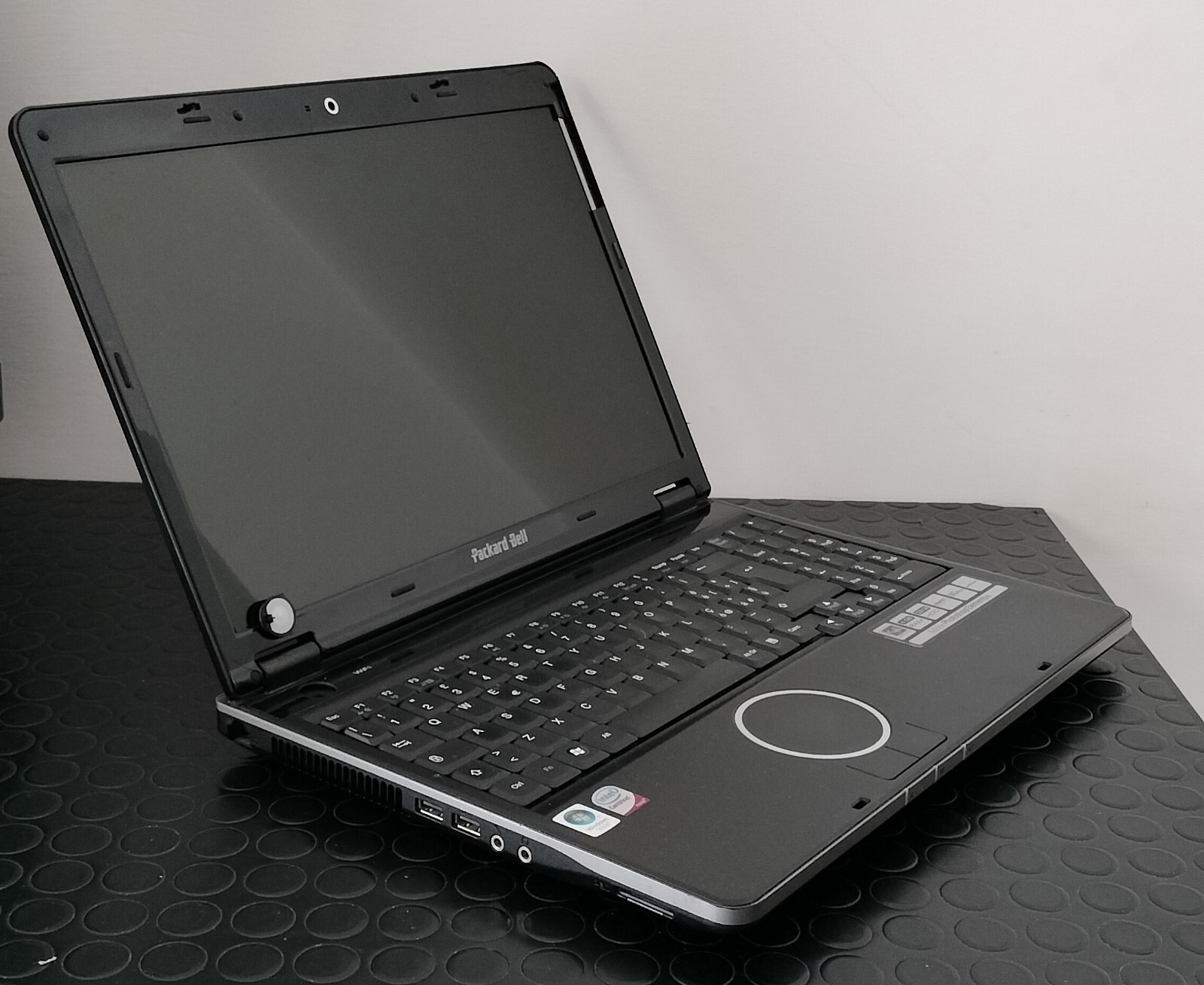 Packard Bell Notebook Used Intel Dual Core 4gb Ram E HDD 120GB