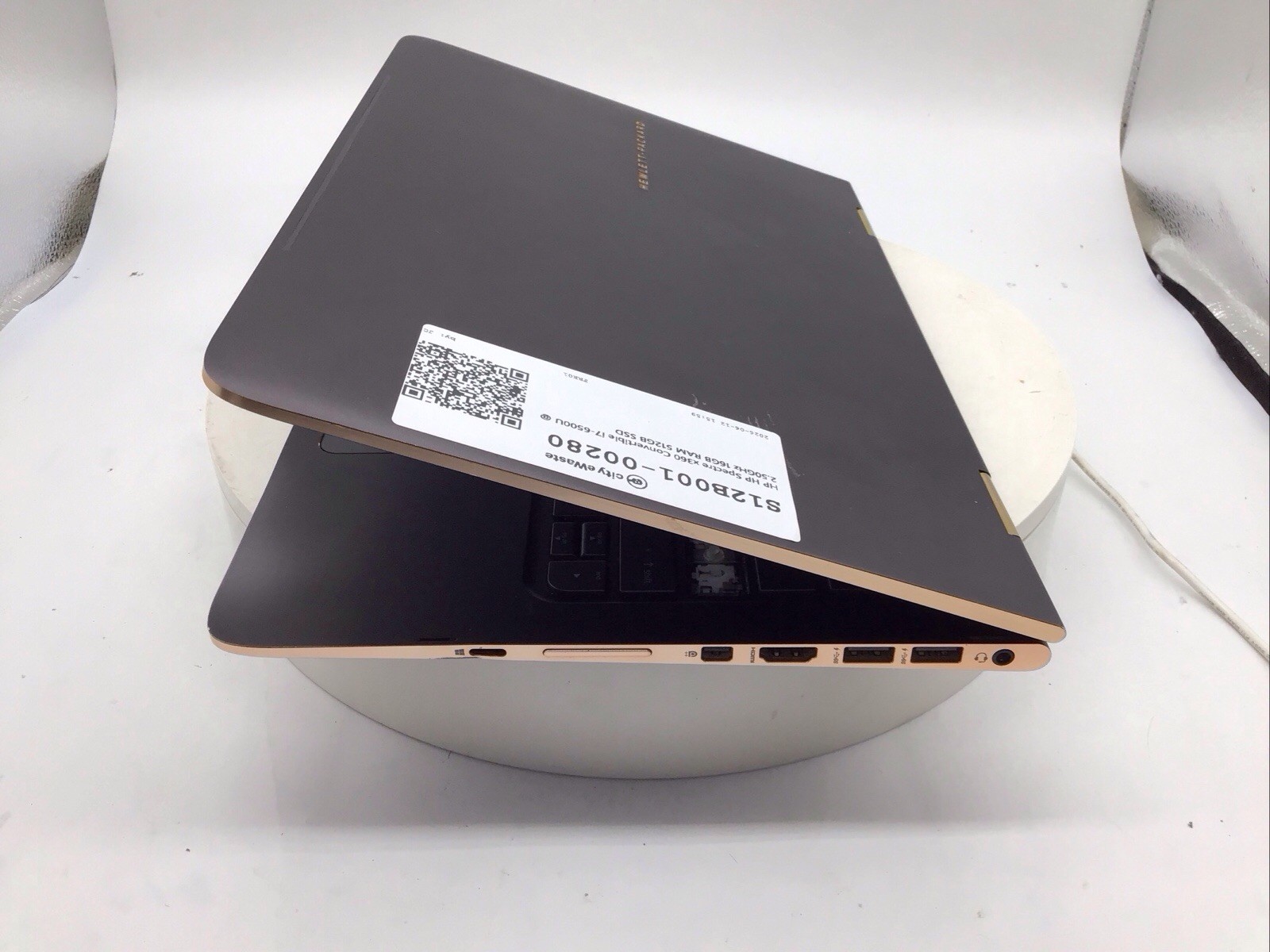 HP Spectre x360 13.3″ Laptop i7-6700U 16GB RAM 512GB SSD Windows 11 Pro Used RD