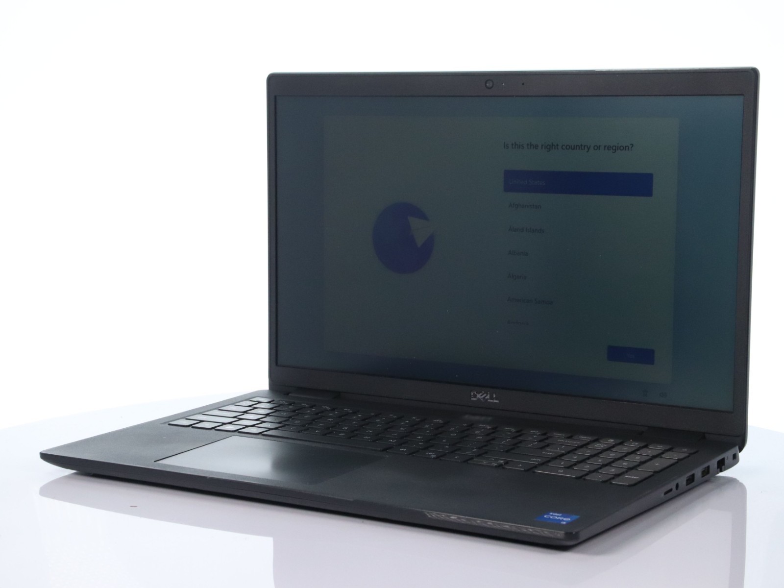 Dell Latitude 3520 Core i5-1135G7 8GB RAM 256GB NVMe Win11Pro W/ 65W AC Adapter