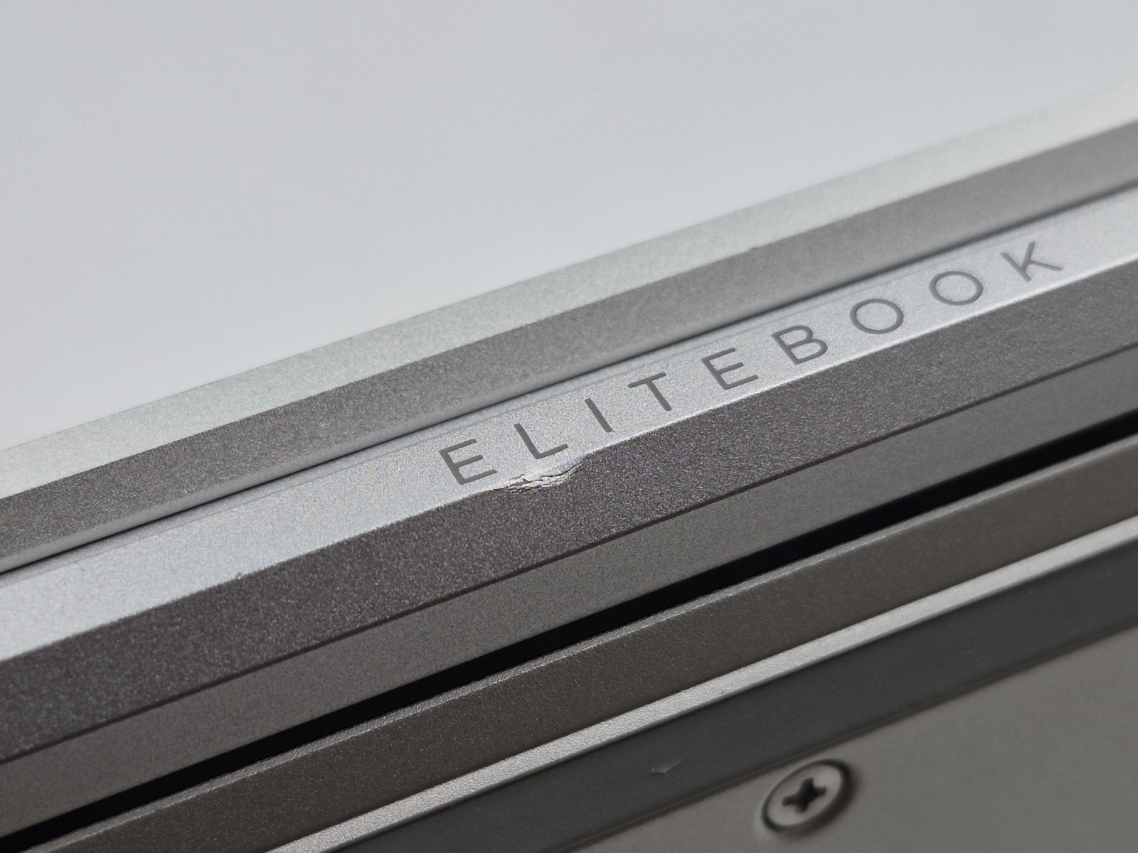 HP EliteBook 840 G8 14″ i7-1165G7 2.80GHz 16GB RAM 512GB SSD Win 11 Pro