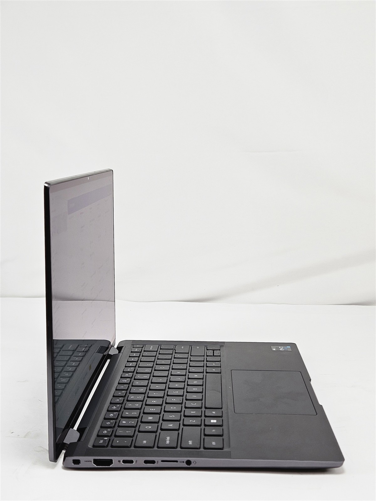 Dell 14″ Latitude 9430 Intel Core i7-1265U 32GB 512GB SSD Laptop Convertible