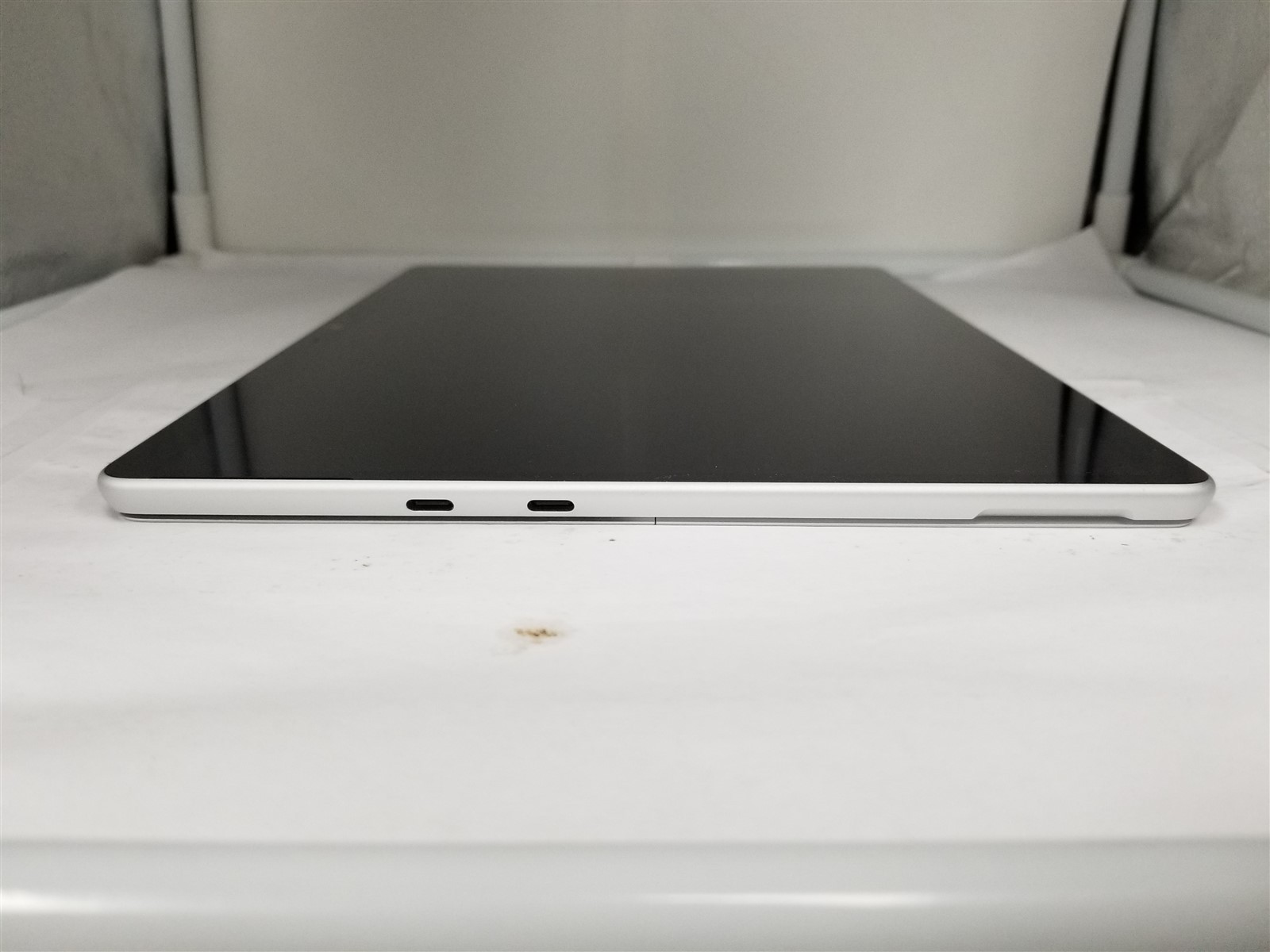 Microsoft Surface Pro 9 Core i5 13″ 8GB/128GB Silver Reduced Price VW6177
