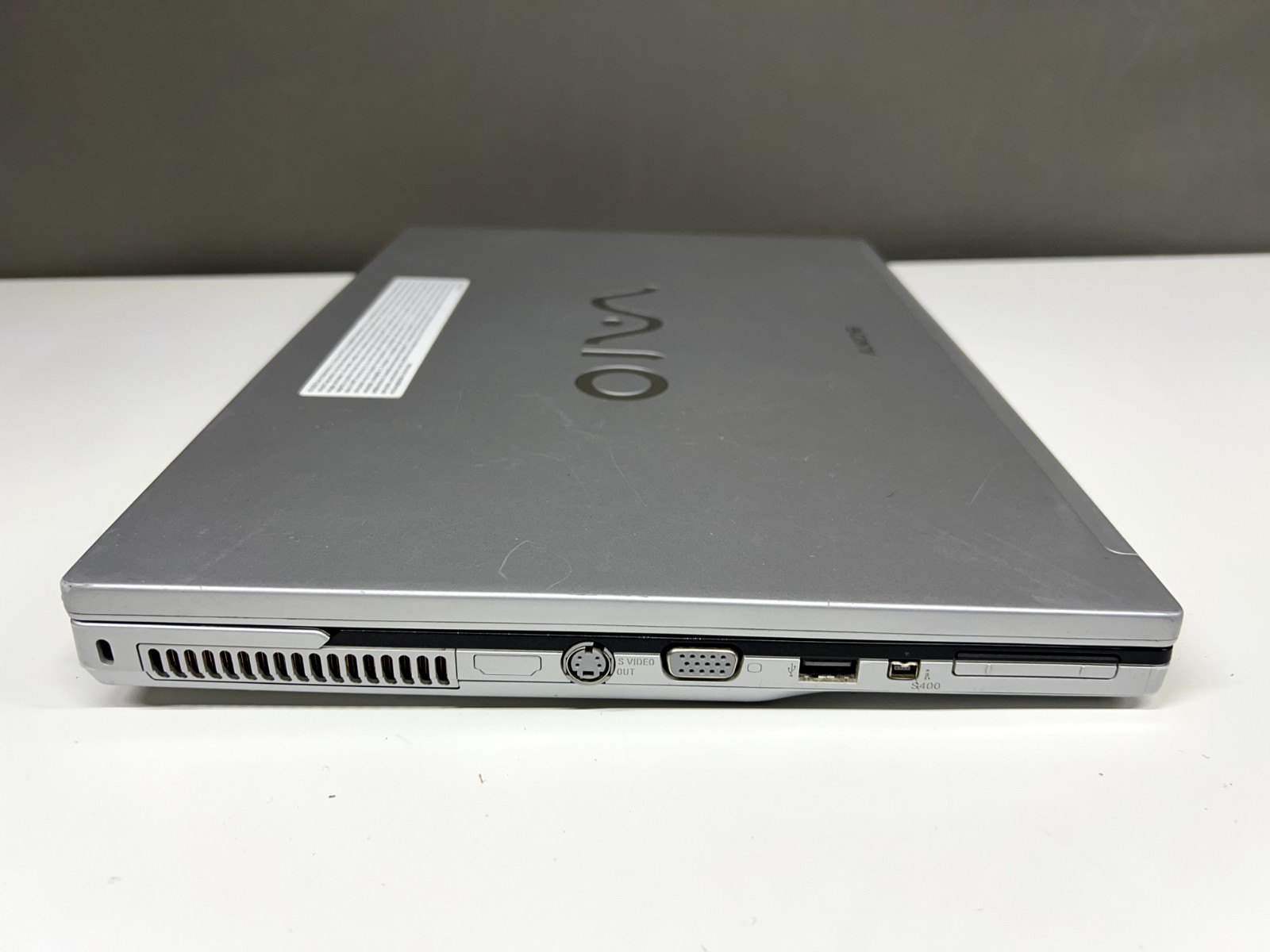 Sony VAIO PCG-3A4L Notebook 200GB Hard Drive 2GB Memory Windows 7