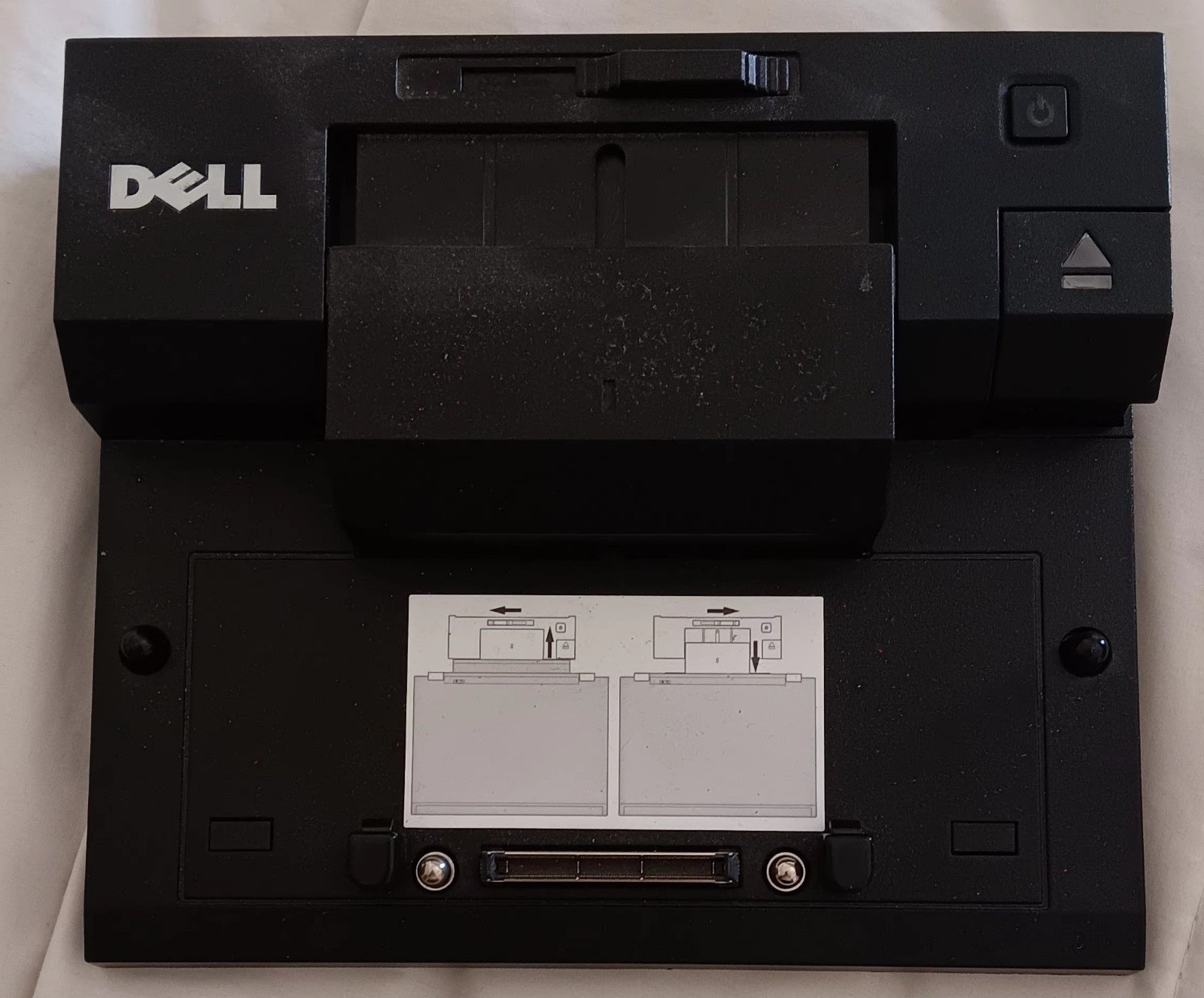 Dell Latitude E6400 14in. (Intel Core 2 Duo, 73GB, 2.26GHz, 4GB RAM w/ docking)
