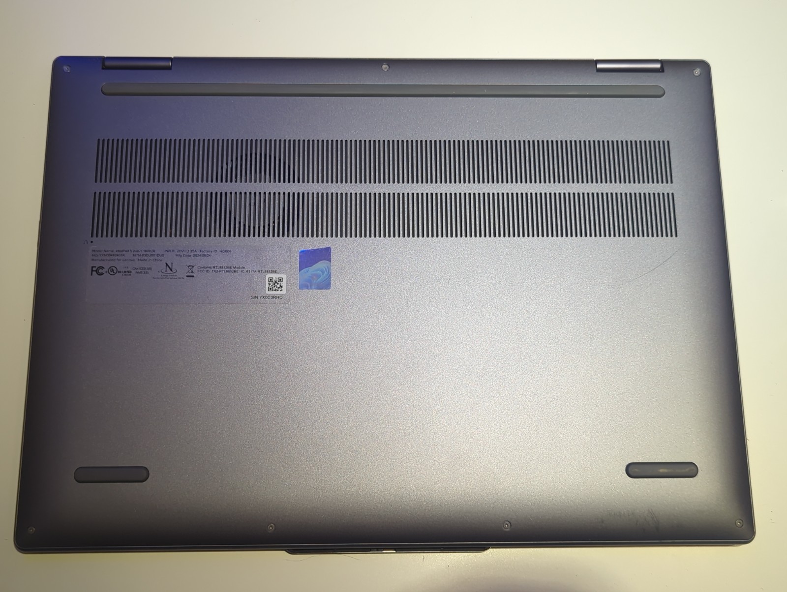 Lenovo IdeaPad 5 2-in-1 16IRU9 16″ Core 5 120U 1.4GHz 16GB RAM 512GB SSD