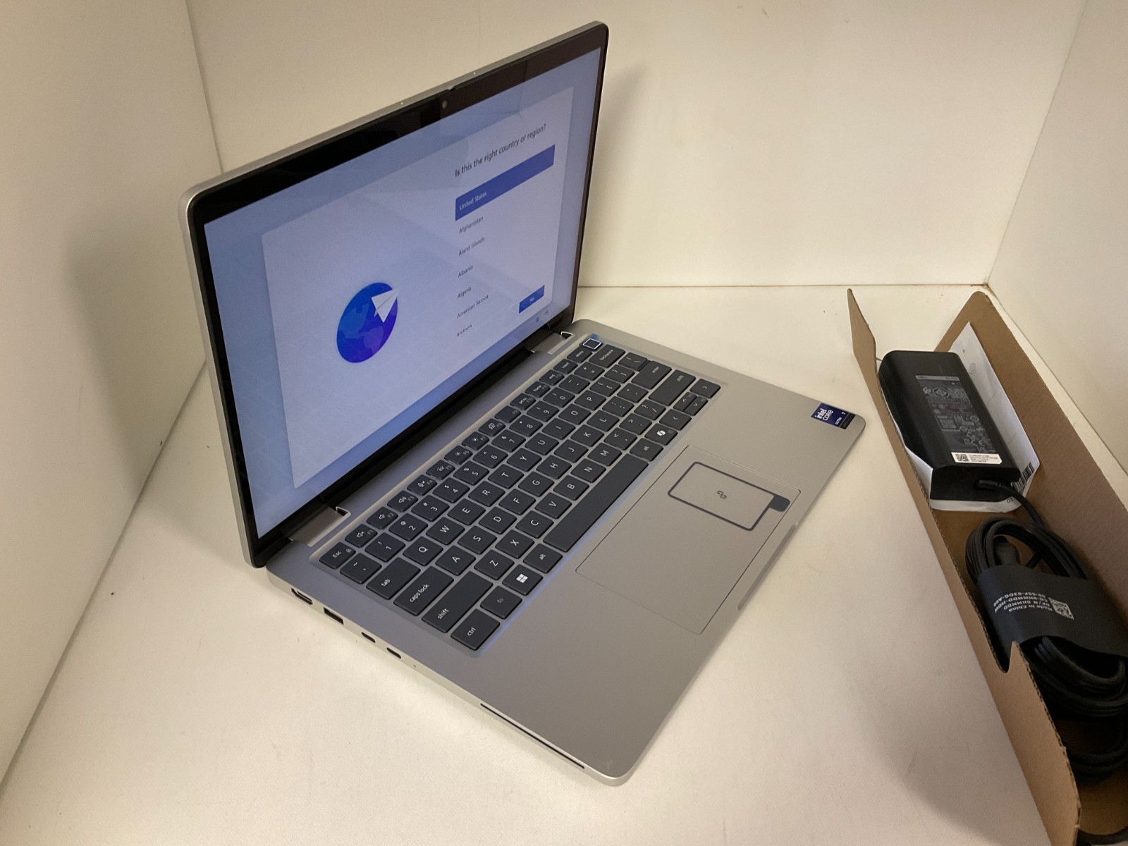 Dell Pro 13 Plus Laptop Touch 13.3″ Core Ultra 7-265V 32GB 512GB Warnt 12/2028