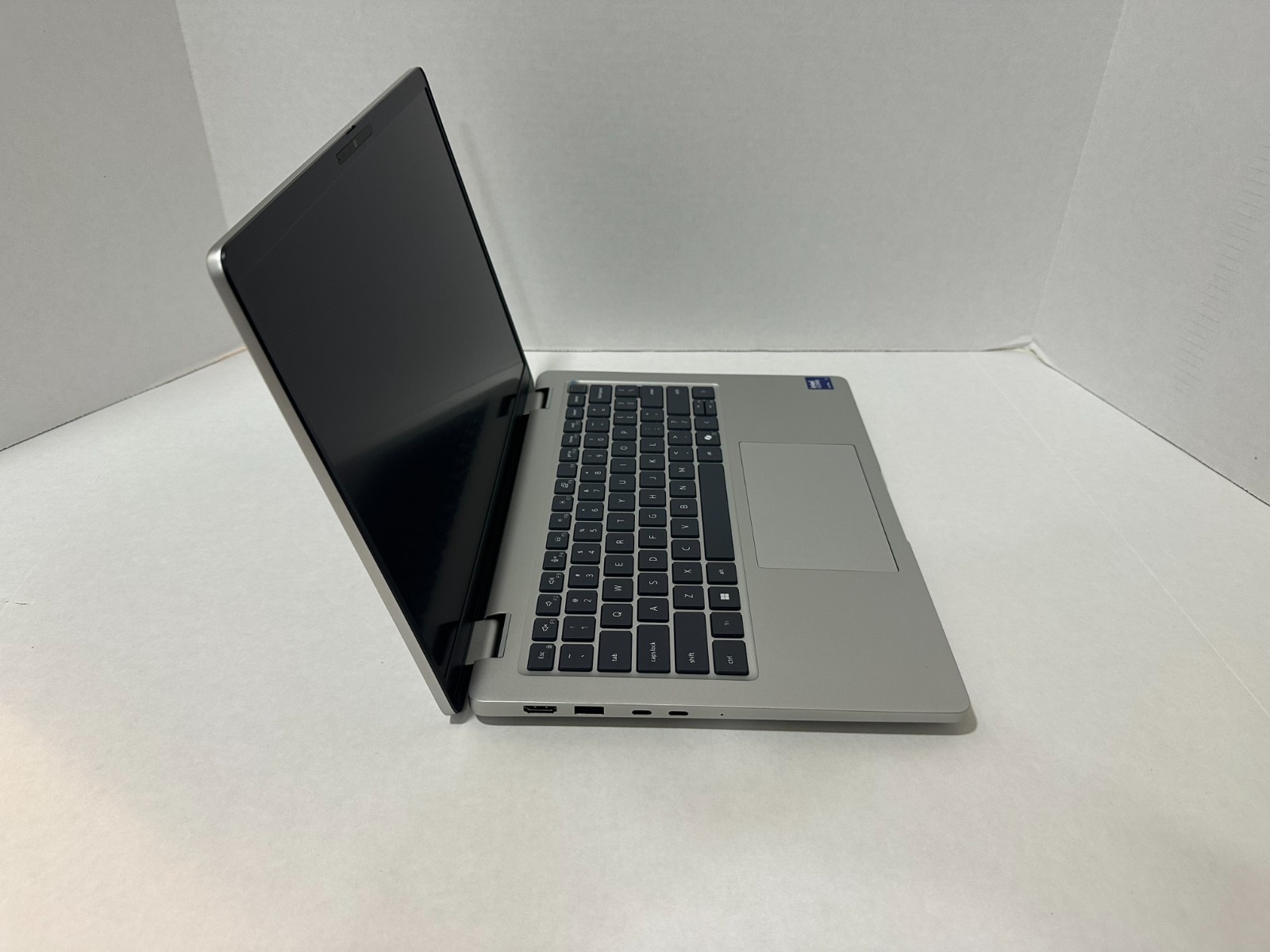 Dell Pro 14 PC14250 14″ Core Ultra 7 255U 2.0GHz 32GB RAM 512GB SSD