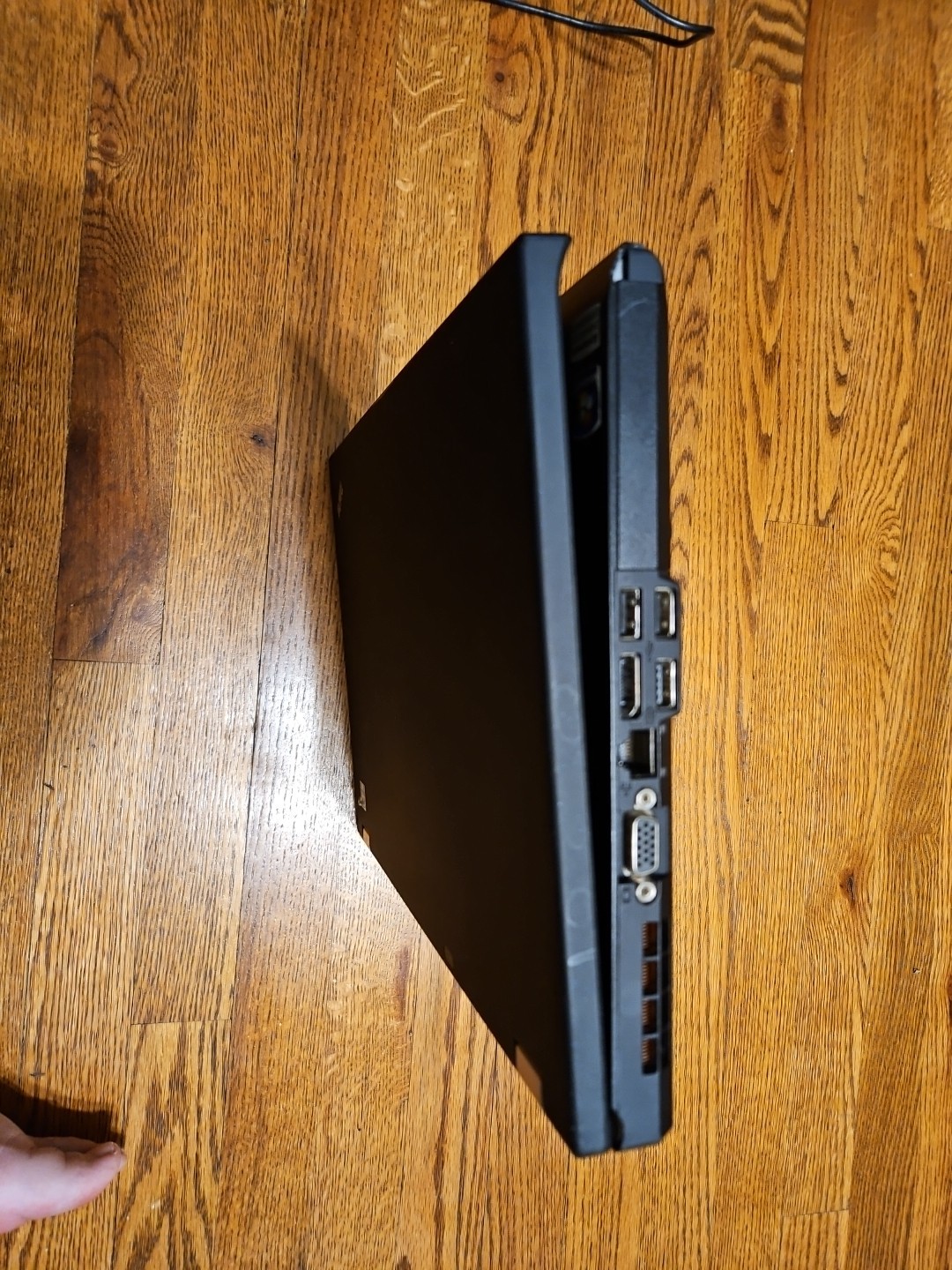 Lenovo ThinkPad T410 i5-M560 14″ 4gb/320gb HDD. Win XP pro. Ready To Use.