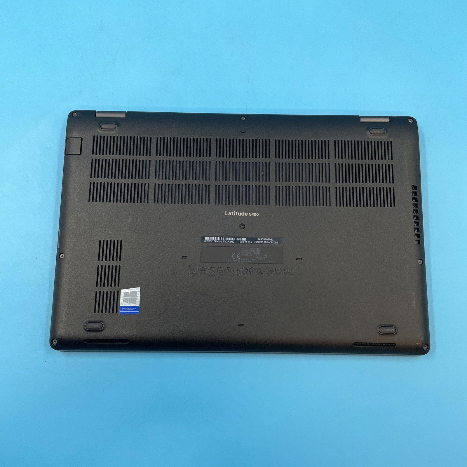 Dell Latitude 5400 | i7-8665U | 16GB RAM | NO DRIVE | Radeon 540X | NO OS | 67%