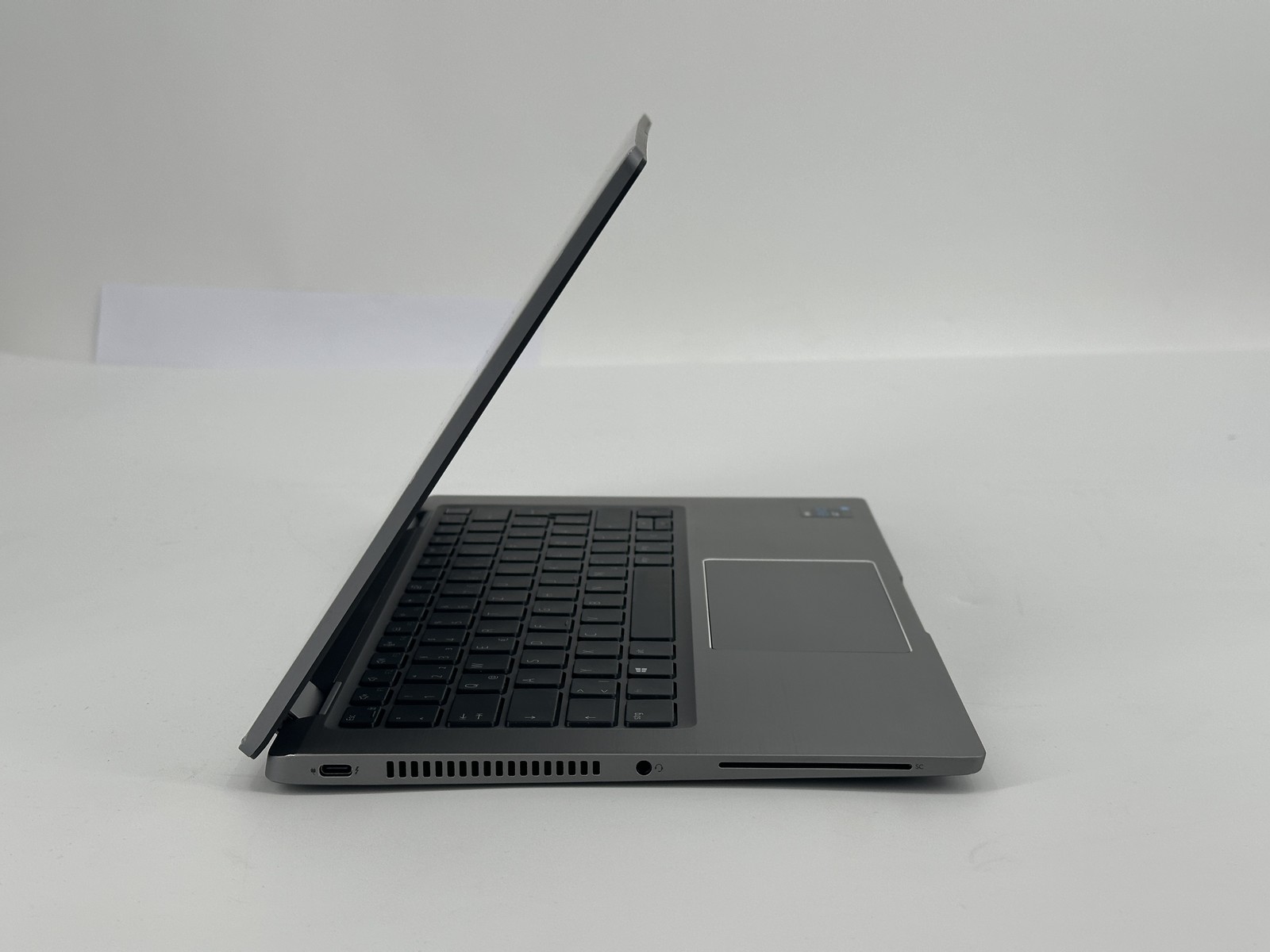 Dell Latitude 7420 14″ FHD i7-1165G7 16GB DDR4 512GB NVMe Win11 Pro FaceID FP