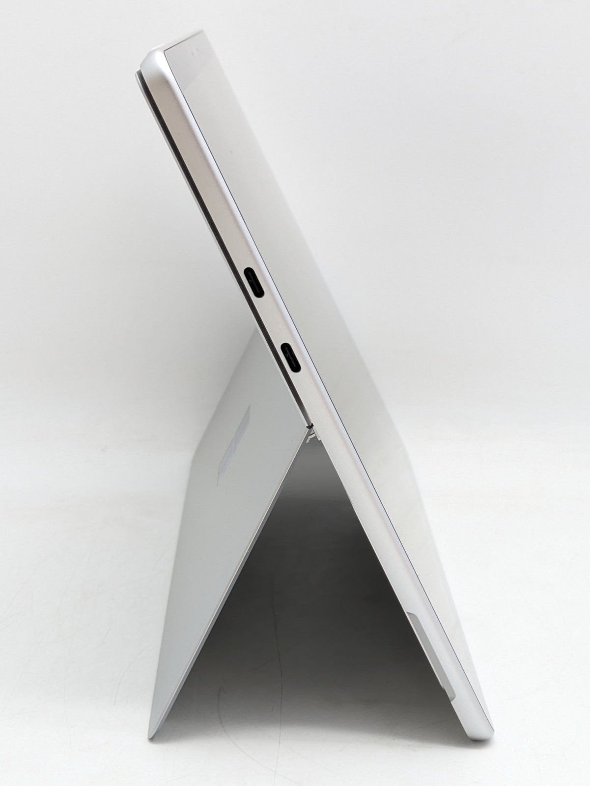 Microsoft Surface Pro 11 Business 13″ Ultra 7 266V 16GB DDR5 512GB SSD Win11H