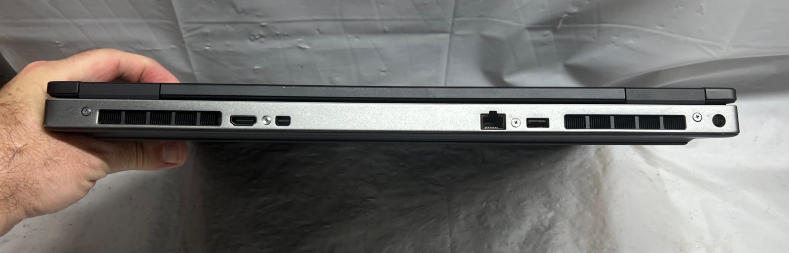 New OEM Battery Dell Precision 7730 i7-8750H 16GB RAM 500GB SSD W11P Radeon Pro
