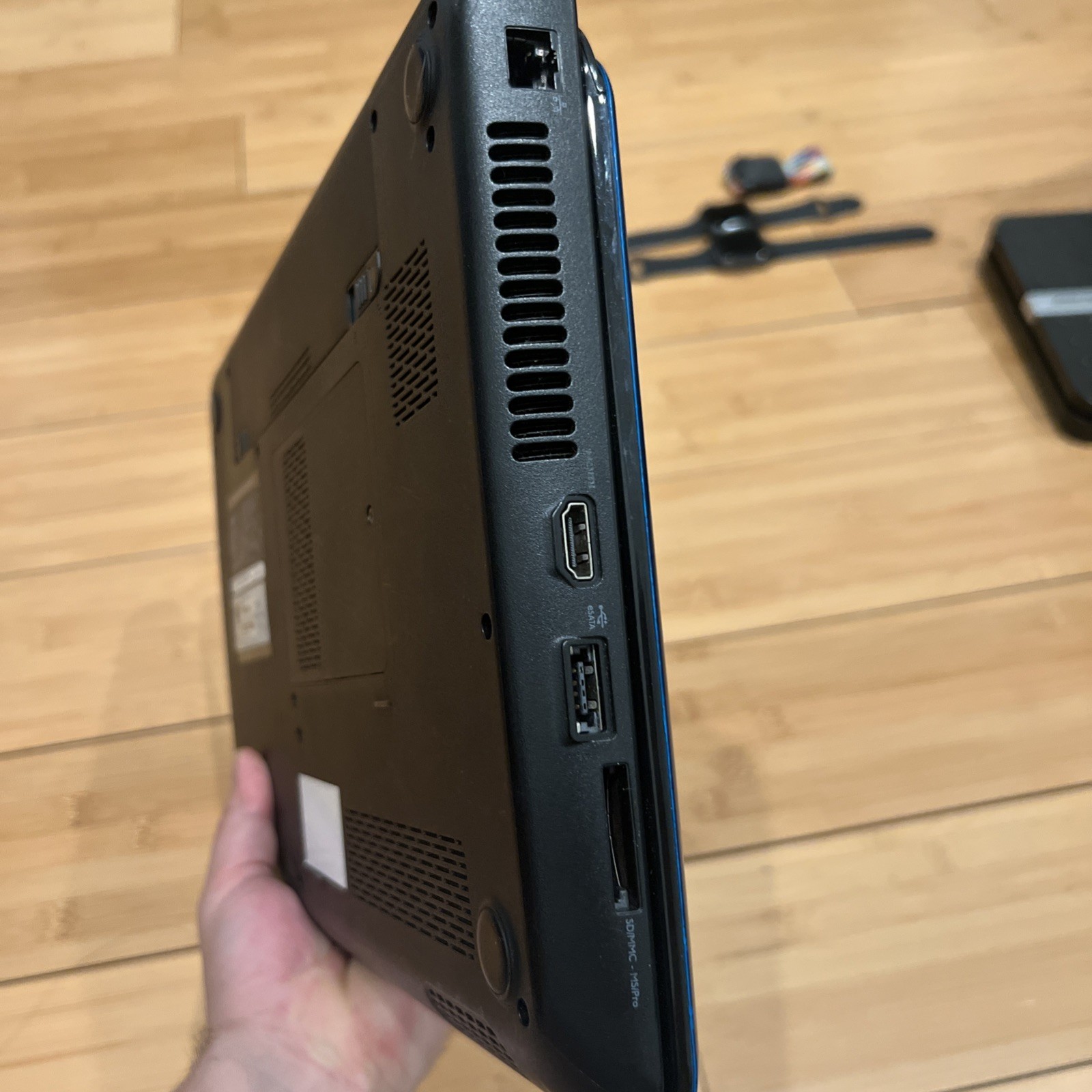 Dell Inspiron N4010 Blue Laptop P11G Untested/Parts Only Read Desc.