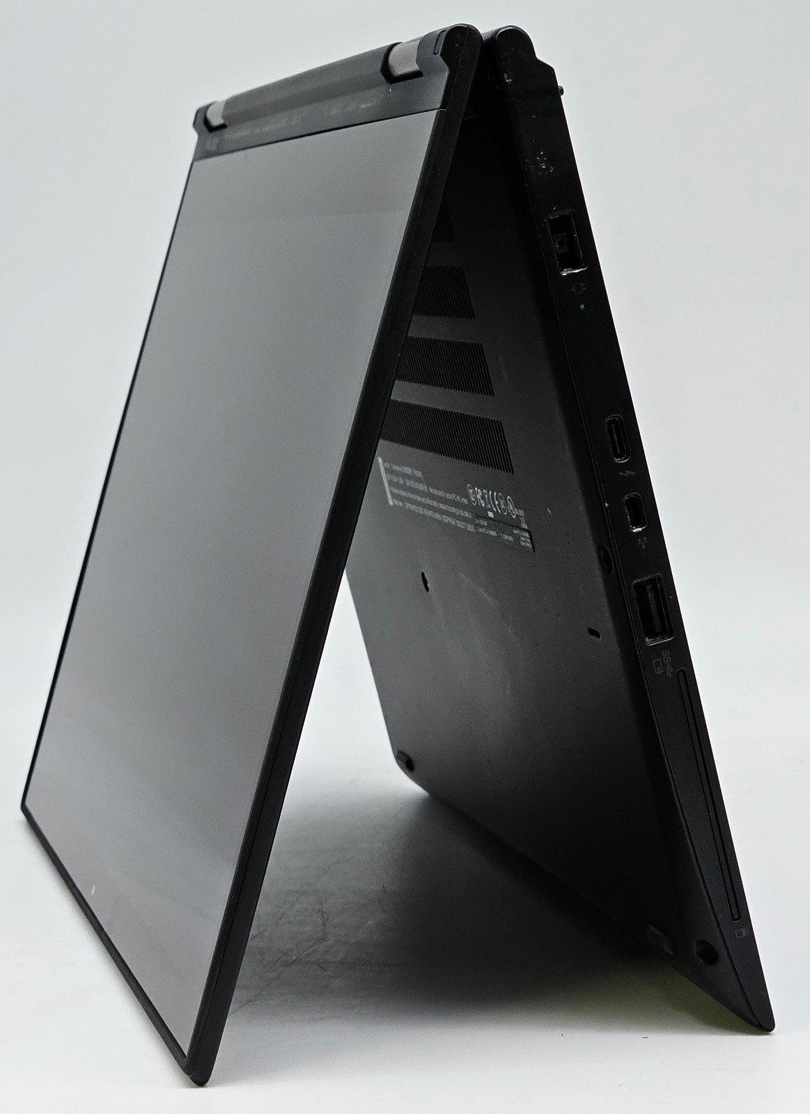 Lenovo Yoga X380 – 13.3″ Touch 2-in-1 Laptop – i7-8550U 8GB RAM 256GB SSD Win 11