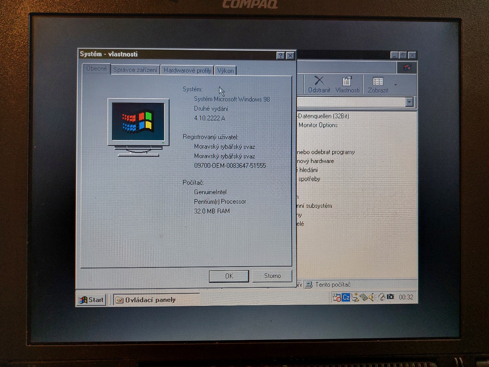 Compaq Armada 4130T (old notebook + docking station)